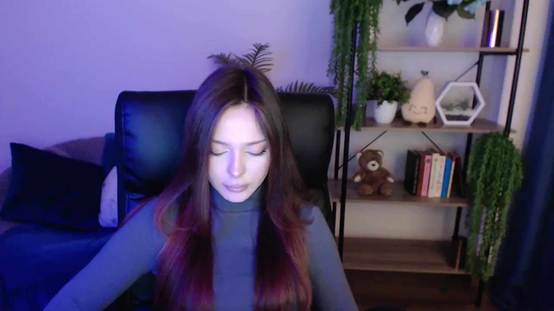 Gallery image thumbnail from KateManelli's myfreecams stream on, 01/25/2025, 12:51 image 4 of 20