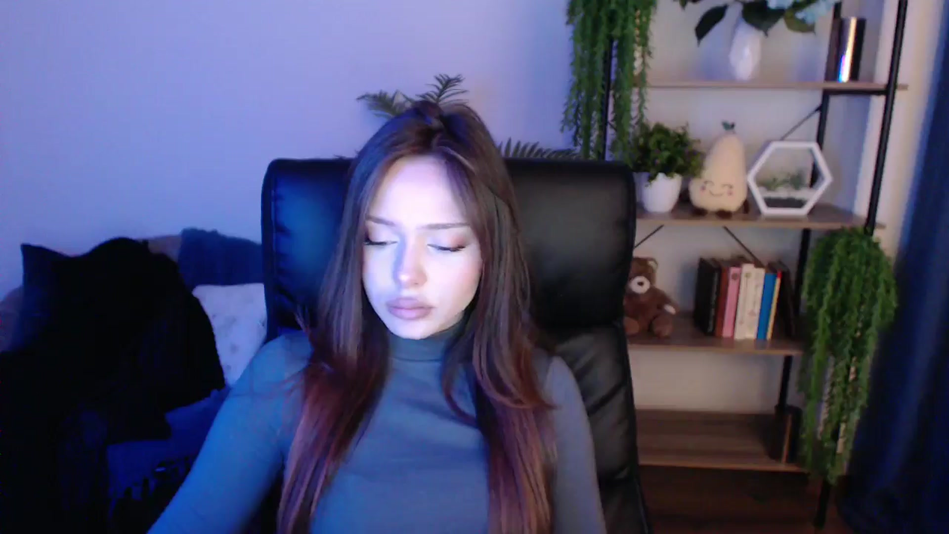 Gallery image thumbnail from KateManelli's myfreecams stream on, 01/25/2025, 14:10 image 15 of 20