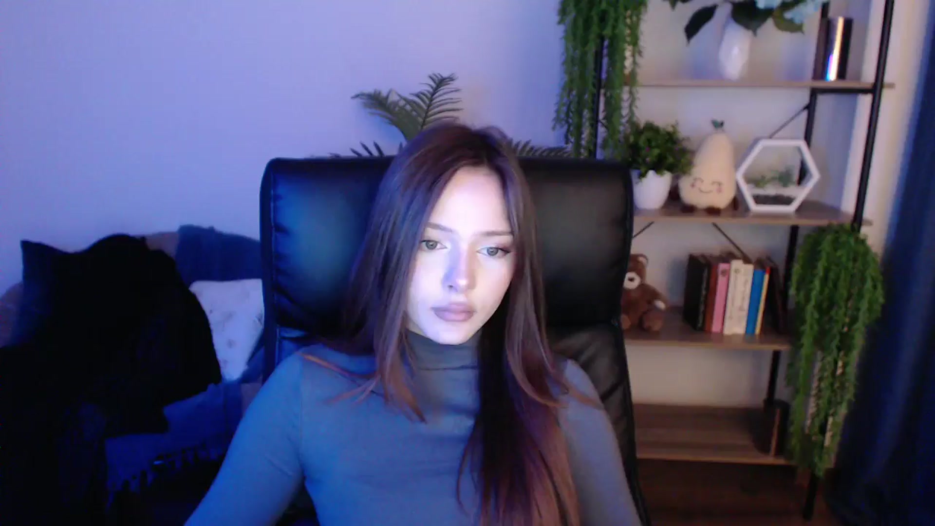 Gallery image thumbnail from KateManelli's myfreecams stream on, 01/25/2025, 14:10 image 10 of 20