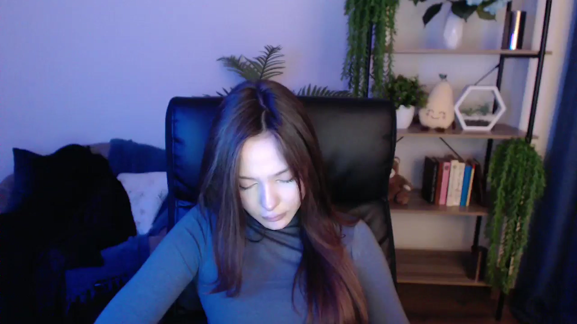 Gallery image thumbnail from KateManelli's myfreecams stream on, 01/25/2025, 14:10 image 9 of 20