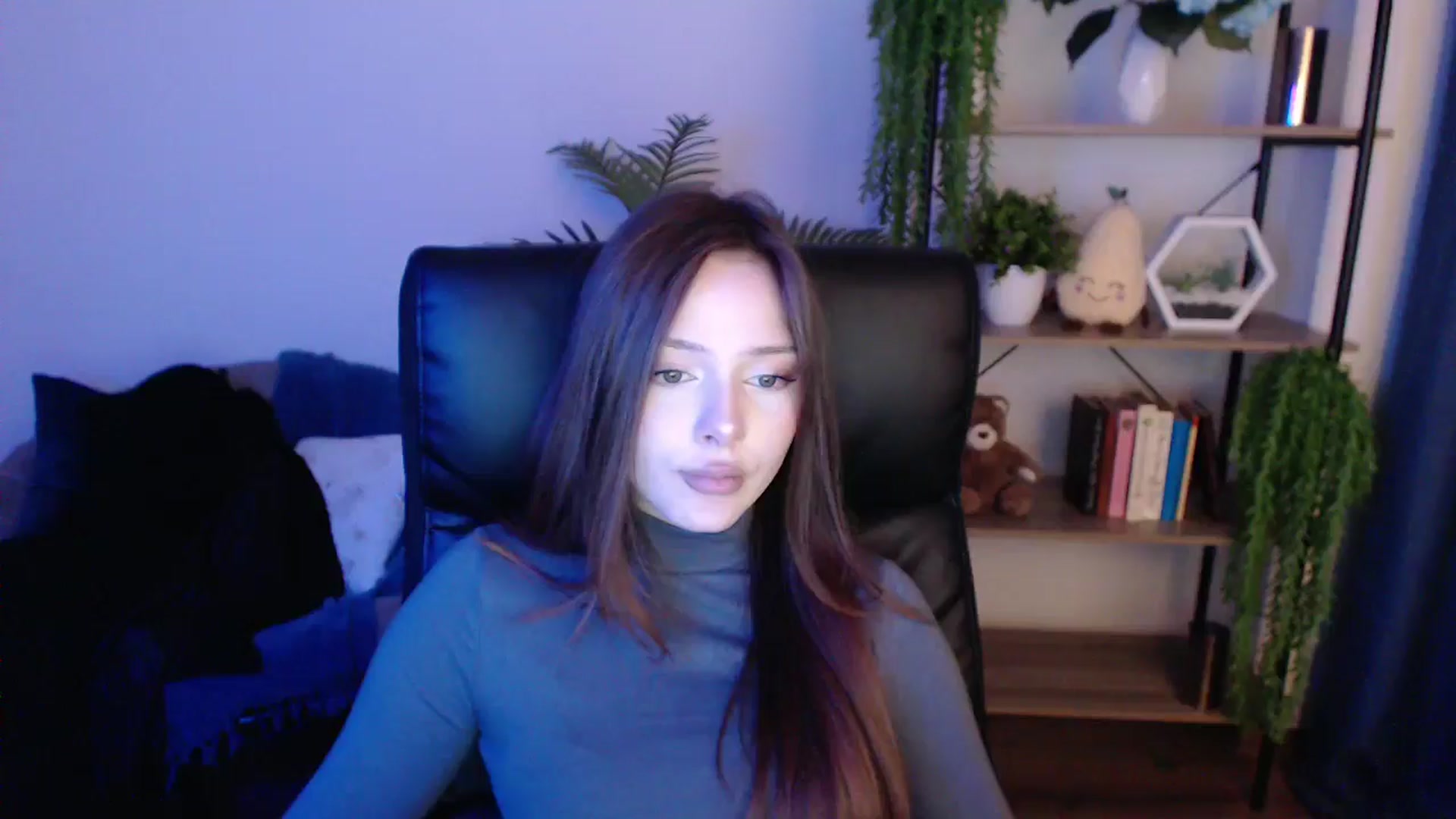 Gallery image thumbnail from KateManelli's myfreecams stream on, 01/25/2025, 14:10 image 11 of 20