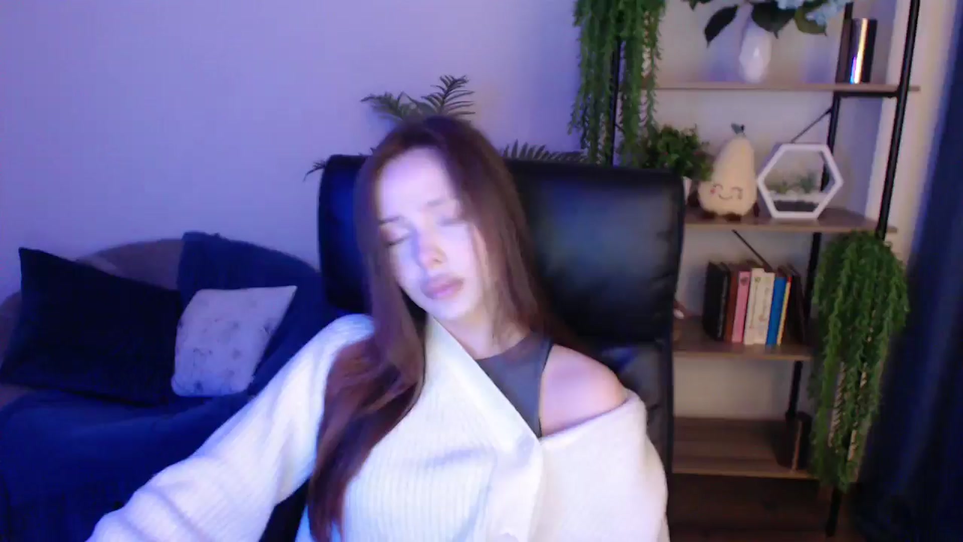 Gallery image thumbnail from KateManelli's myfreecams stream on, 01/27/2025, 09:19 image 1 of 20