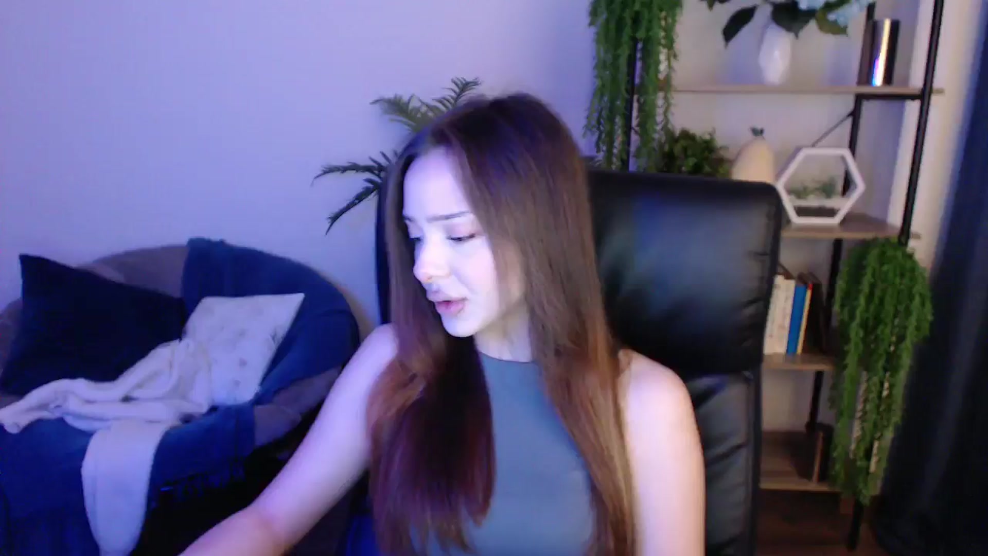 Gallery image thumbnail from KateManelli's myfreecams stream on, 01/27/2025, 09:55 image 6 of 20