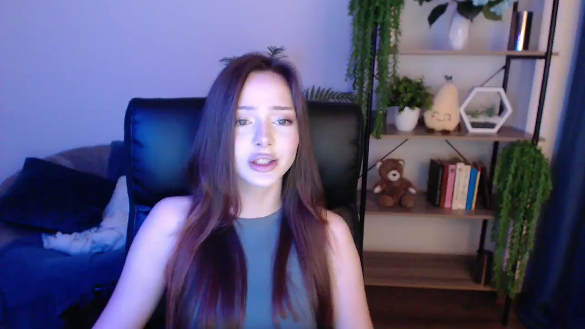 Gallery image thumbnail from KateManelli's myfreecams stream on, 01/27/2025, 10:59 image 8 of 20