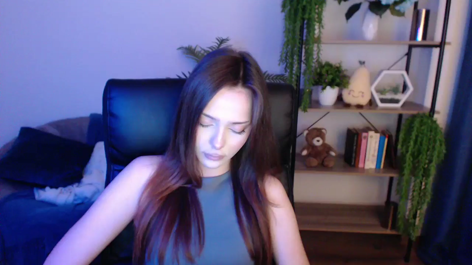 Gallery image thumbnail from KateManelli's myfreecams stream on, 01/27/2025, 10:59 image 20 of 20