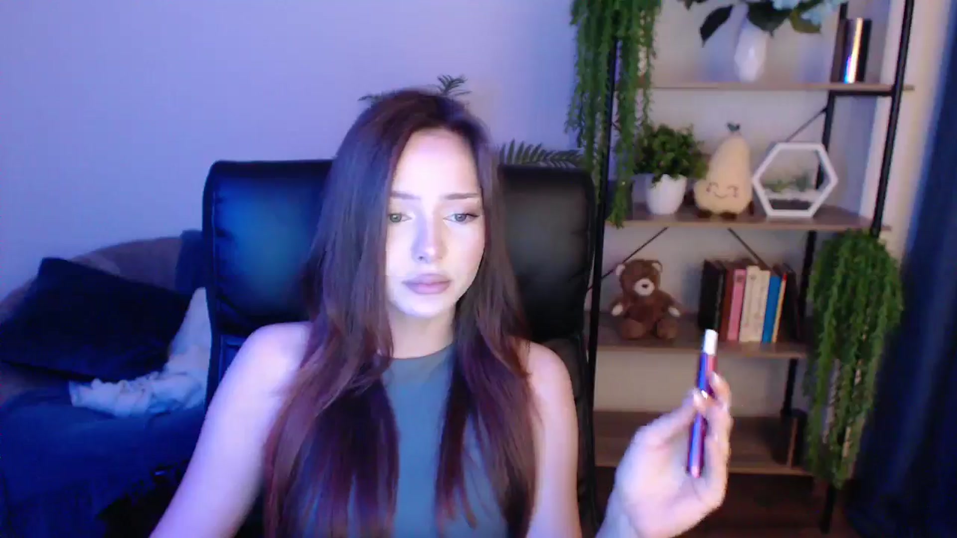 Gallery image thumbnail from KateManelli's myfreecams stream on, 01/27/2025, 10:59 image 9 of 20