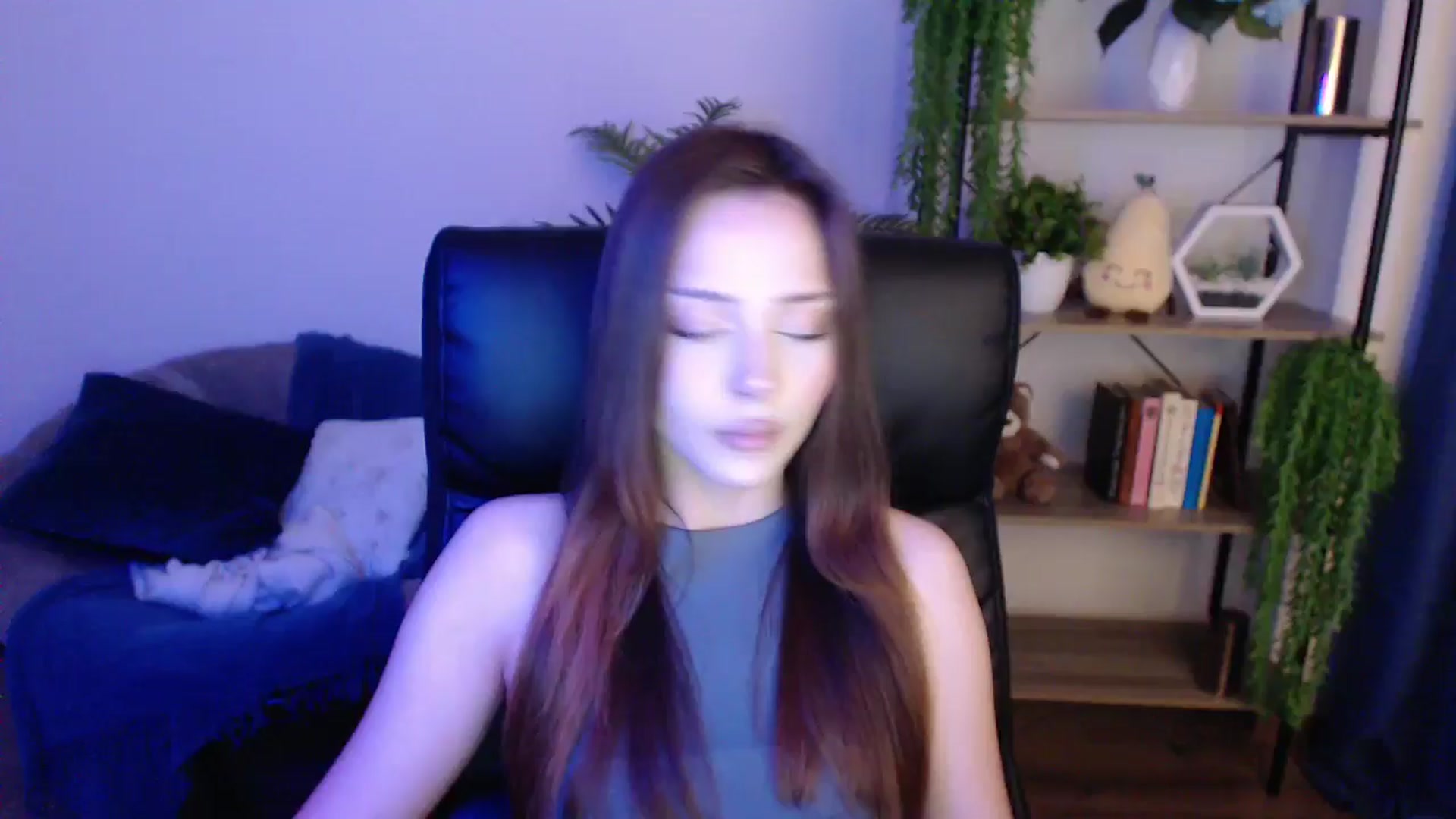 Gallery image thumbnail from KateManelli's myfreecams stream on, 01/27/2025, 11:43 image 4 of 20