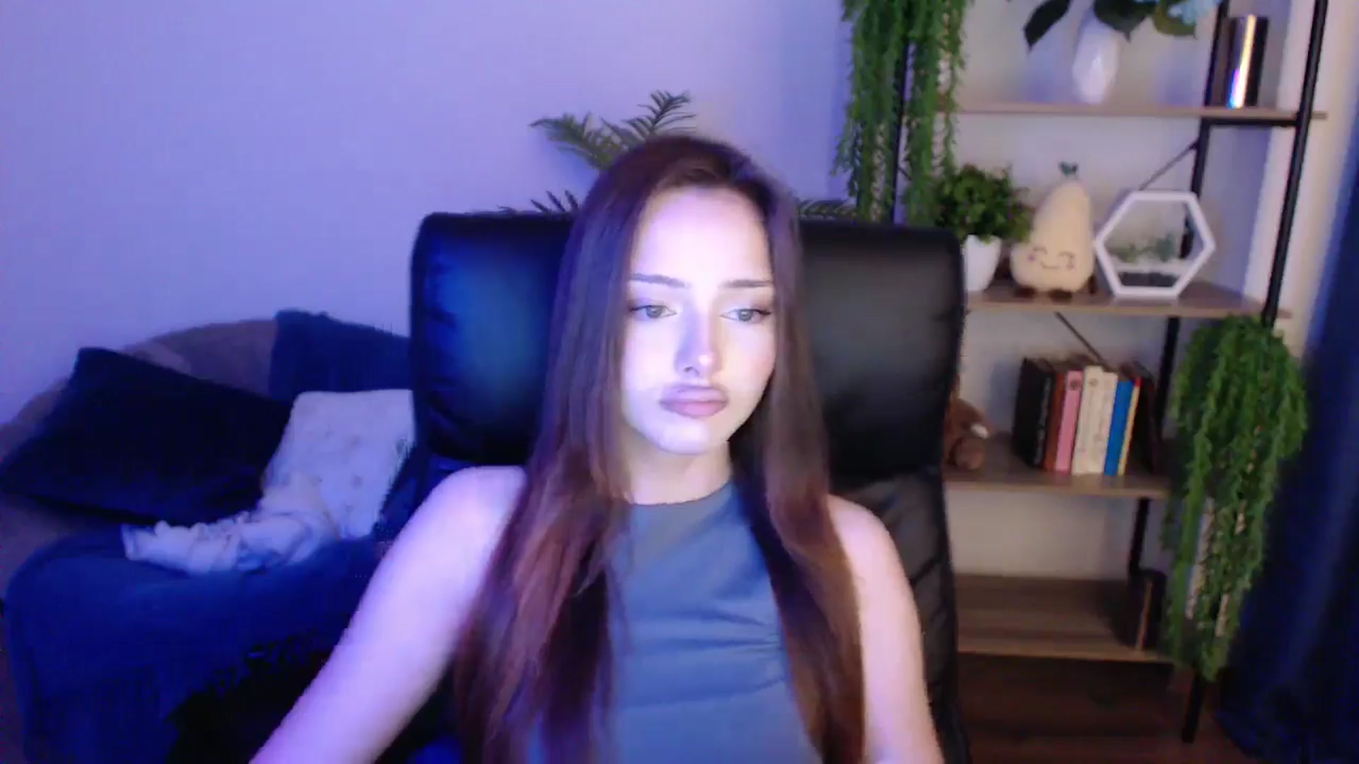 Gallery image thumbnail from KateManelli's myfreecams stream on, 01/27/2025, 11:43 image 12 of 20