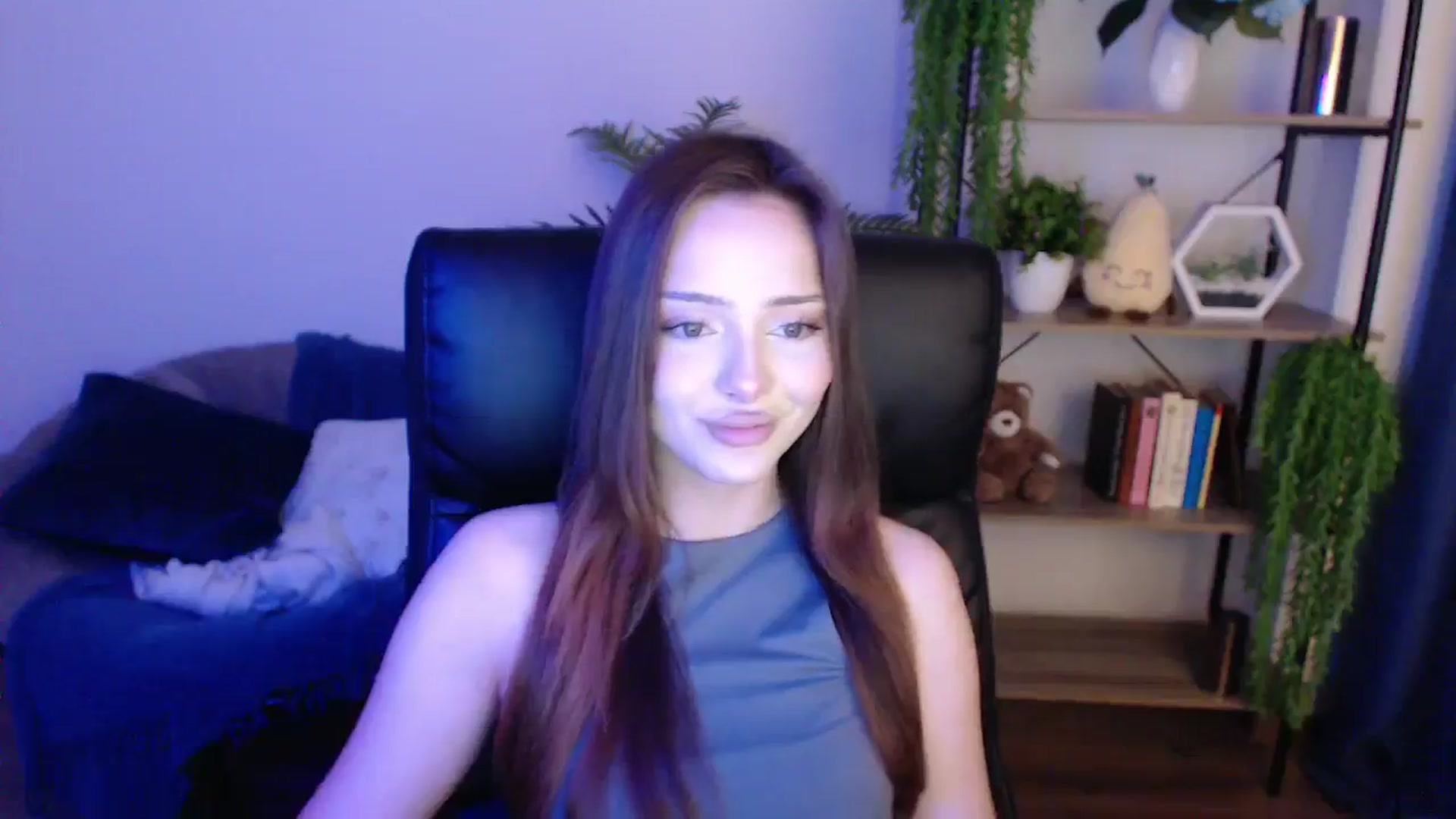 Gallery image thumbnail from KateManelli's myfreecams stream on, 01/27/2025, 11:43 image 6 of 20