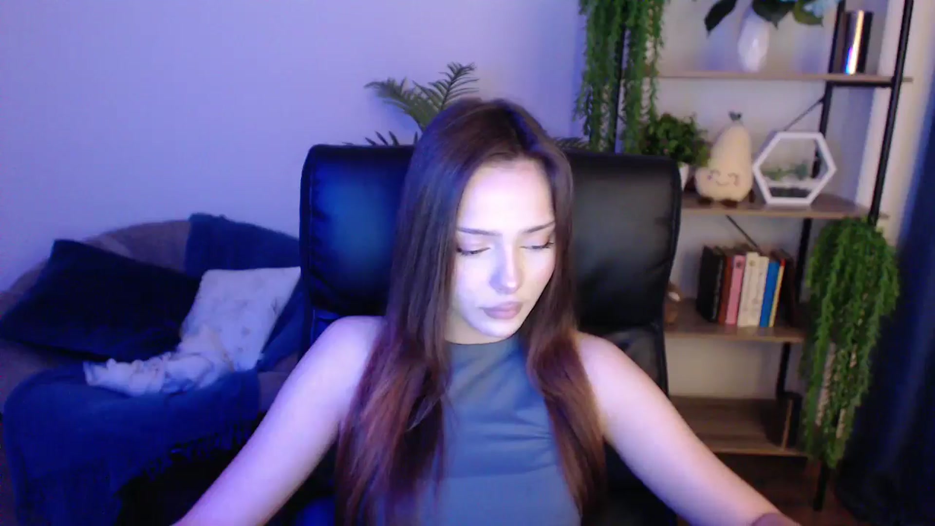 Gallery image thumbnail from KateManelli's myfreecams stream on, 01/27/2025, 11:43 image 19 of 20