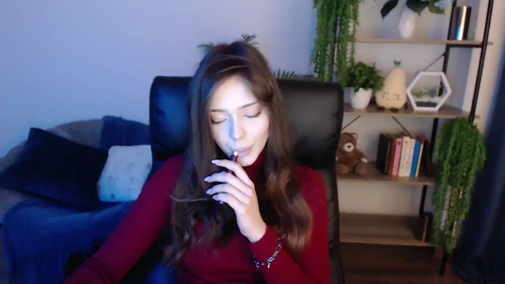 Gallery image thumbnail from KateManelli's myfreecams stream on, 01/28/2025, 10:07 image 9 of 20