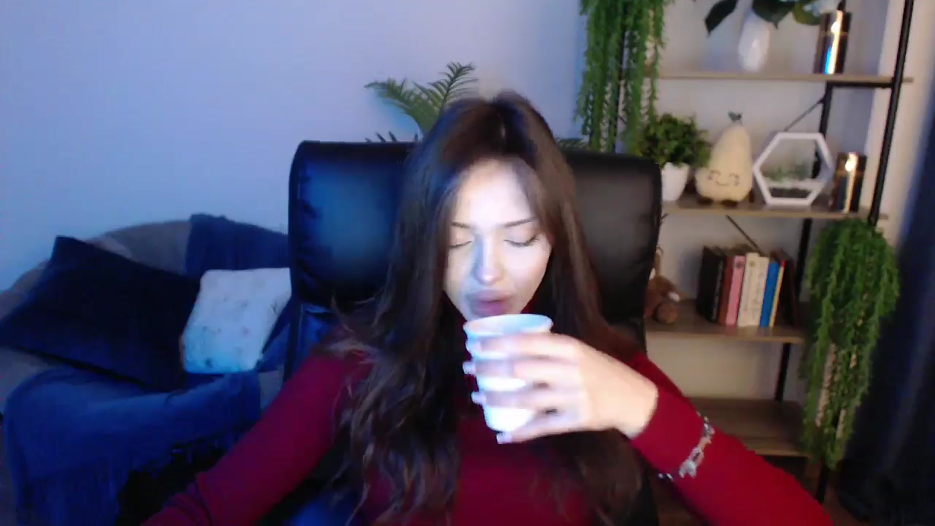 Gallery image thumbnail from KateManelli's myfreecams stream on, 01/28/2025, 10:27 image 20 of 20