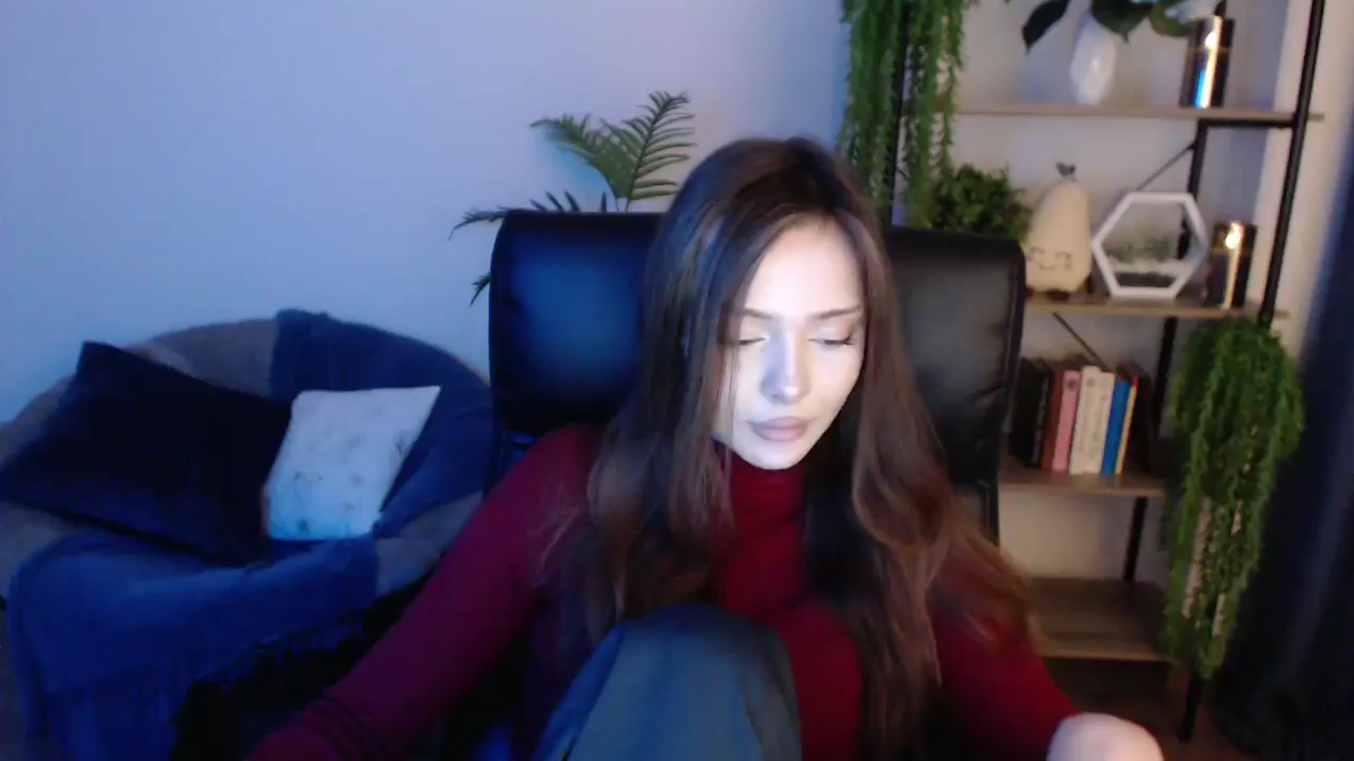 Gallery image thumbnail from KateManelli's myfreecams stream on, 01/28/2025, 14:45 image 10 of 20