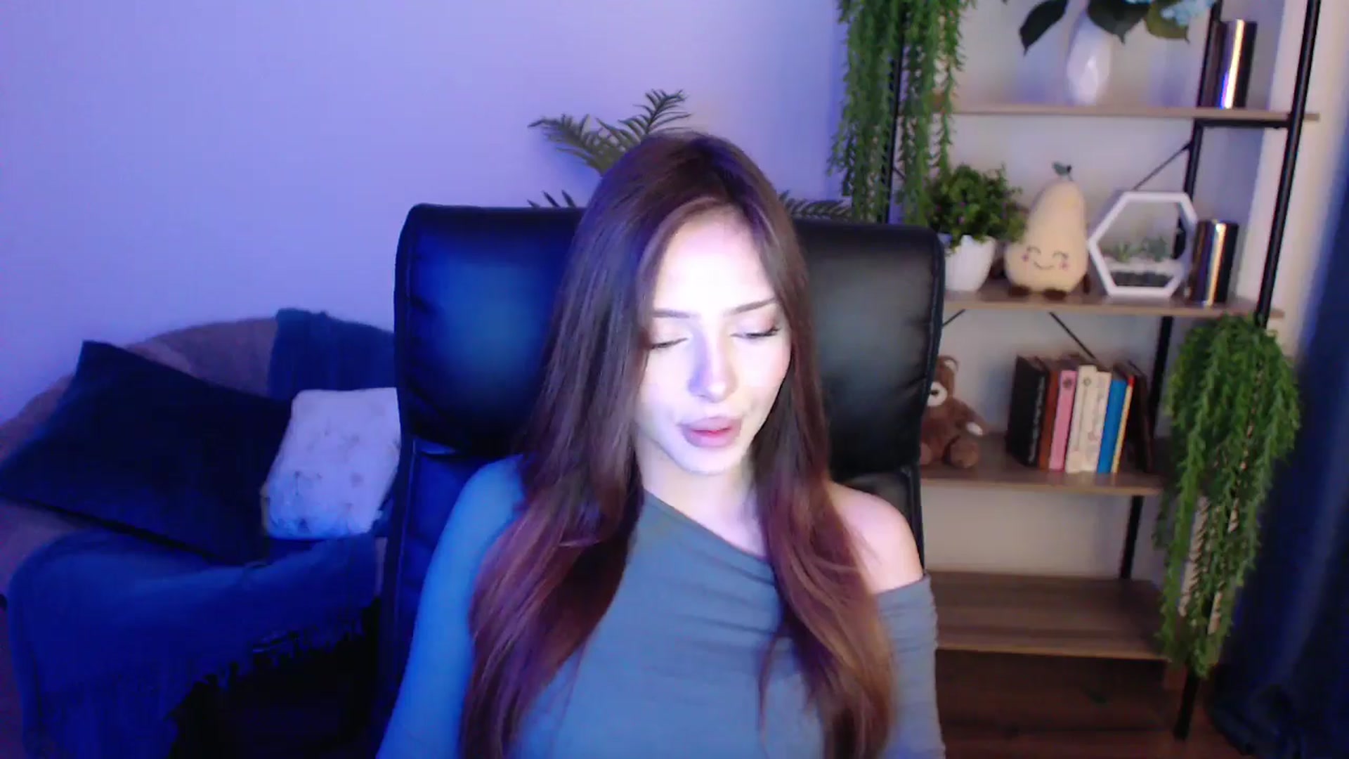 Gallery image thumbnail from KateManelli's myfreecams stream on, 01/29/2025, 09:21 image 6 of 20