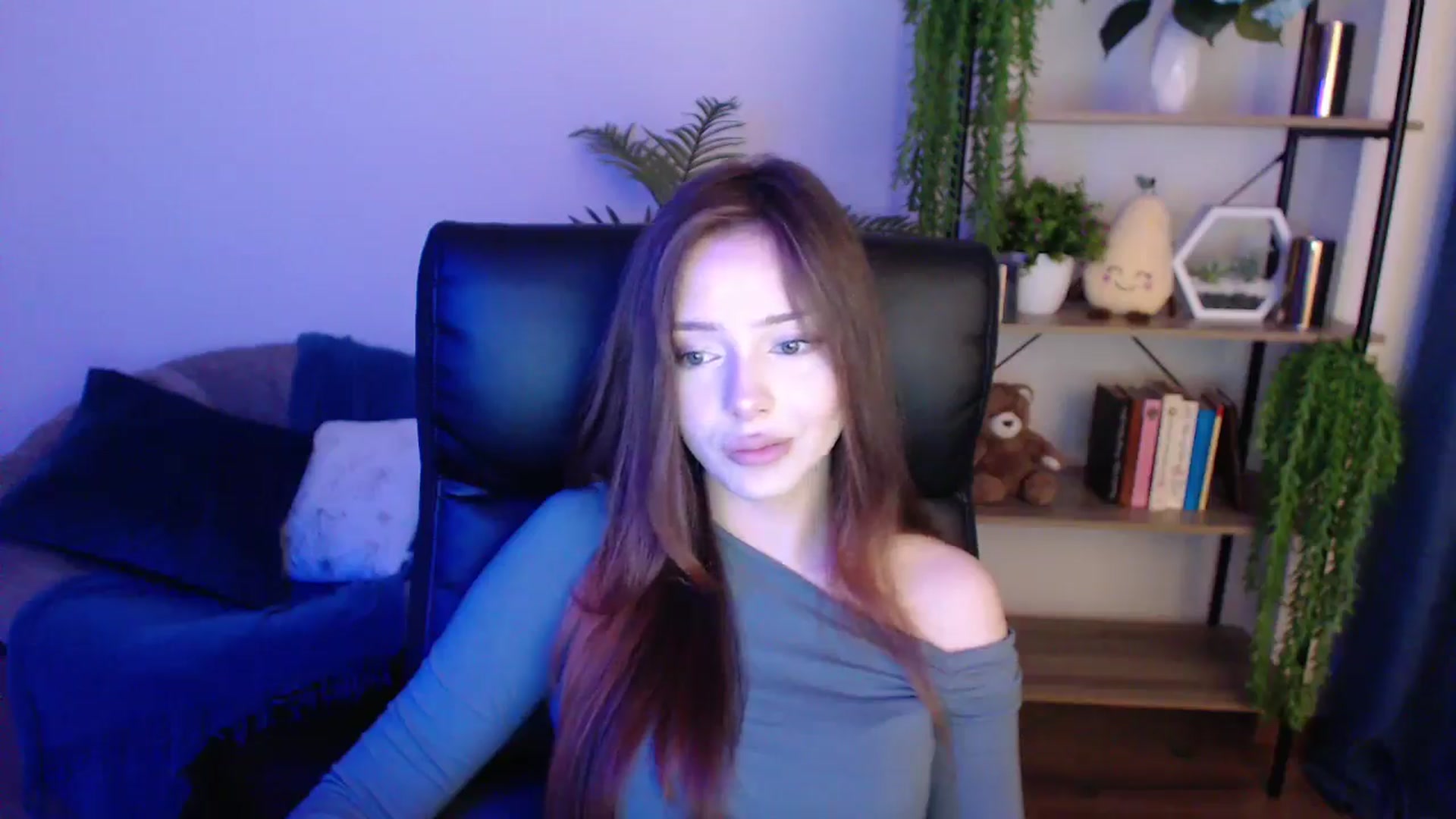 Gallery image thumbnail from KateManelli's myfreecams stream on, 01/29/2025, 09:21 image 19 of 20