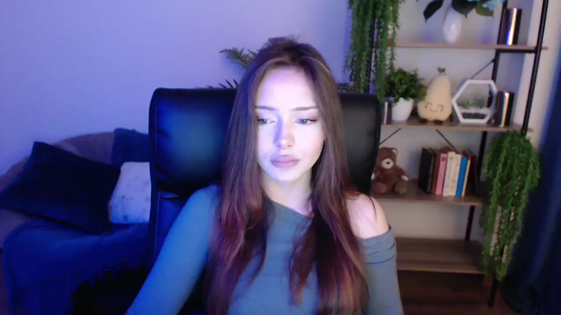 Gallery image thumbnail from KateManelli's myfreecams stream on, 01/29/2025, 09:48 image 1 of 20