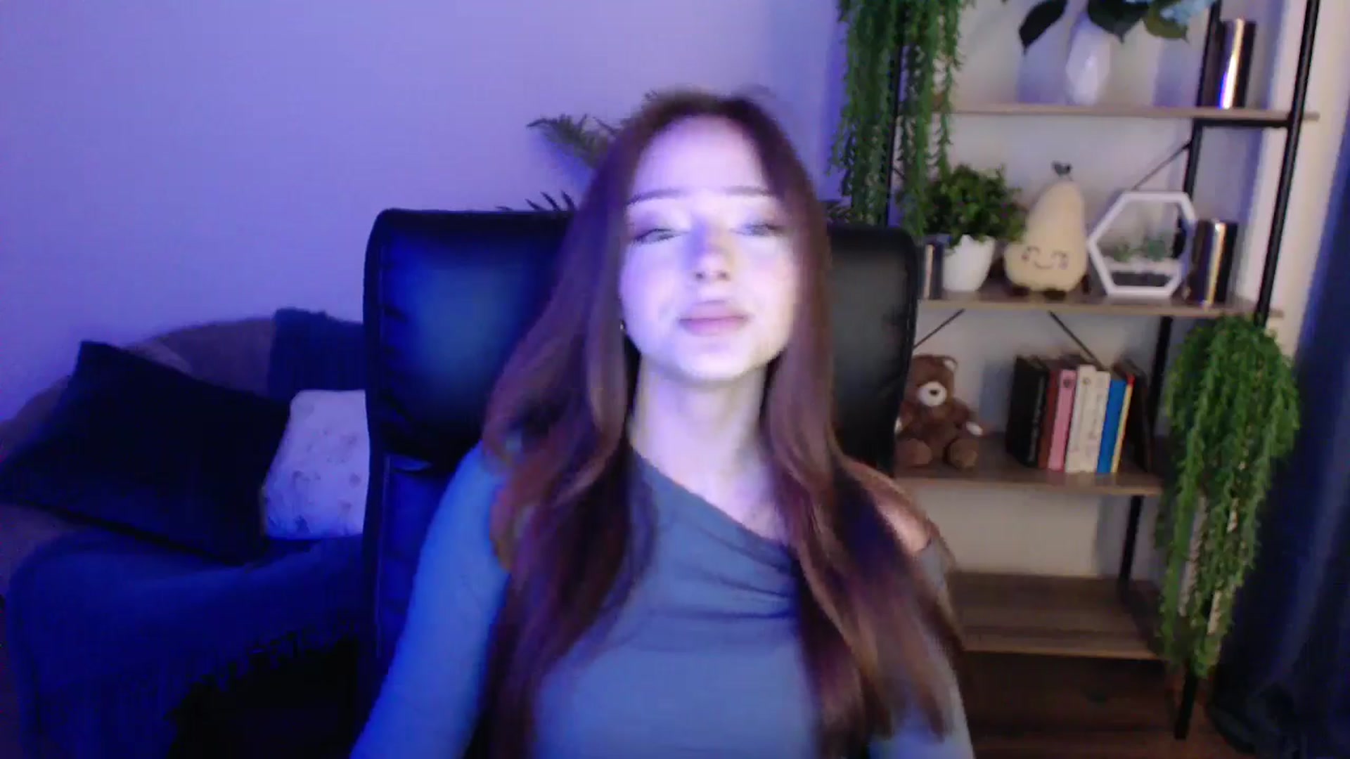 Gallery image thumbnail from KateManelli's myfreecams stream on, 01/29/2025, 09:48 image 17 of 20