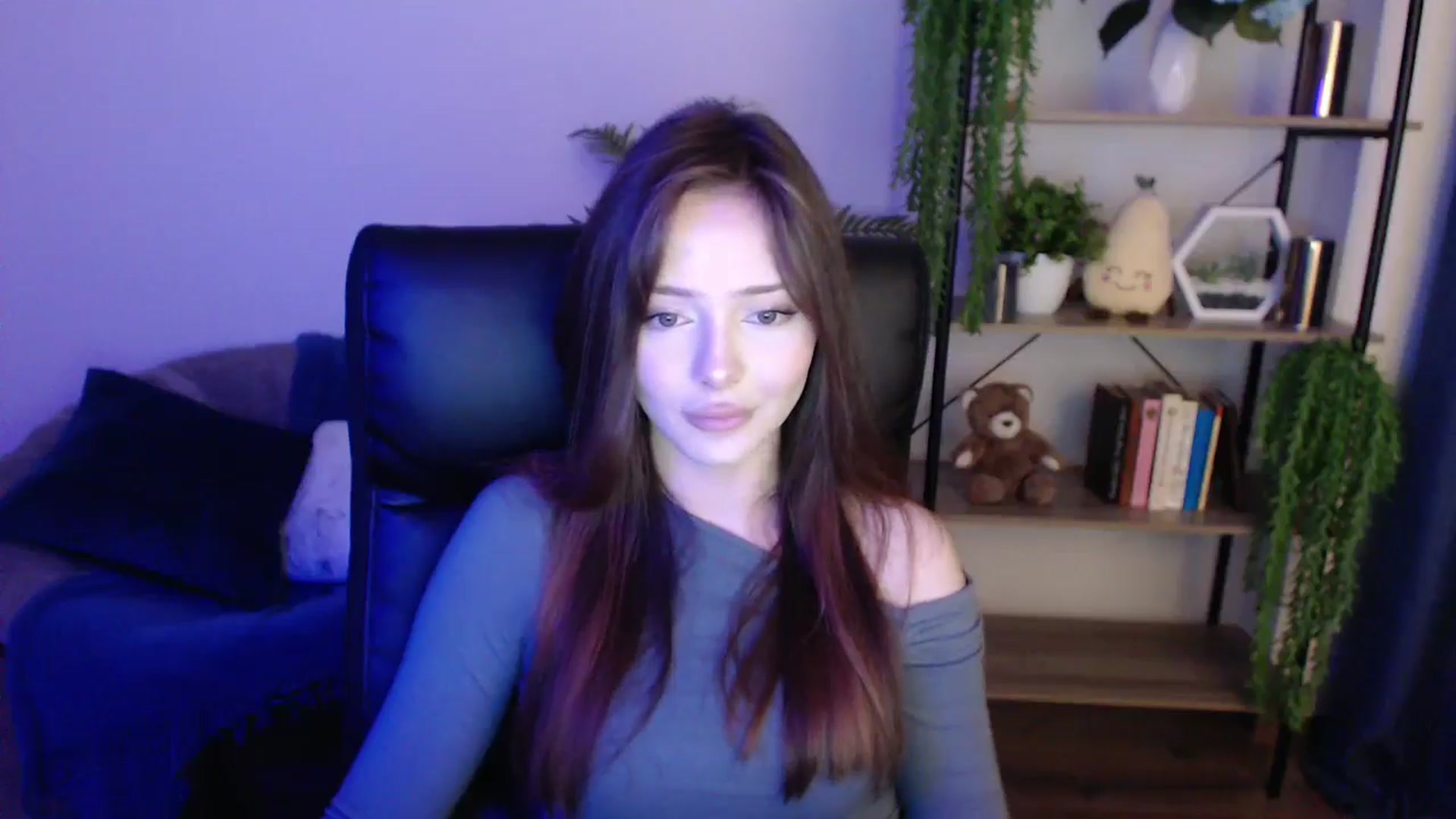 Gallery image thumbnail from KateManelli's myfreecams stream on, 01/29/2025, 09:48 image 9 of 20