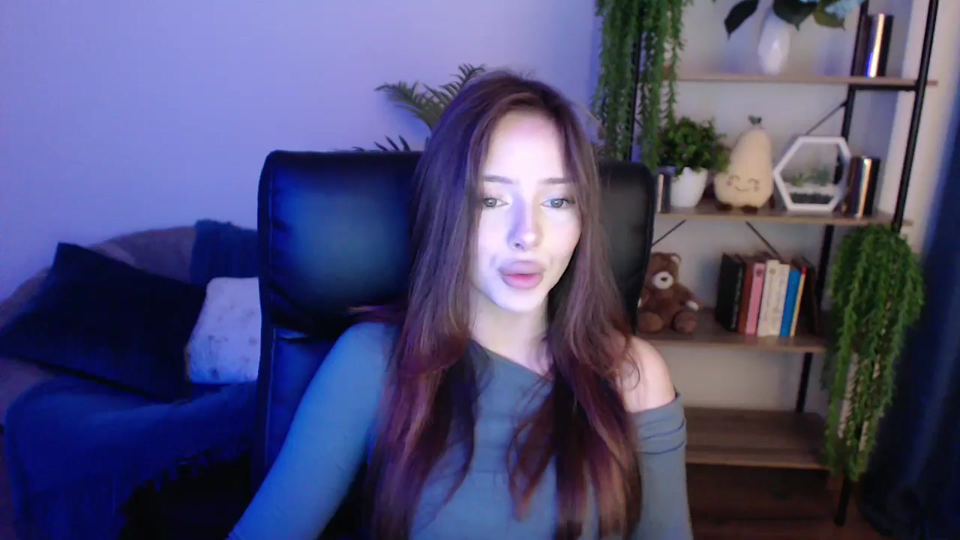 Gallery image thumbnail from KateManelli's myfreecams stream on, 01/29/2025, 09:48 image 6 of 20