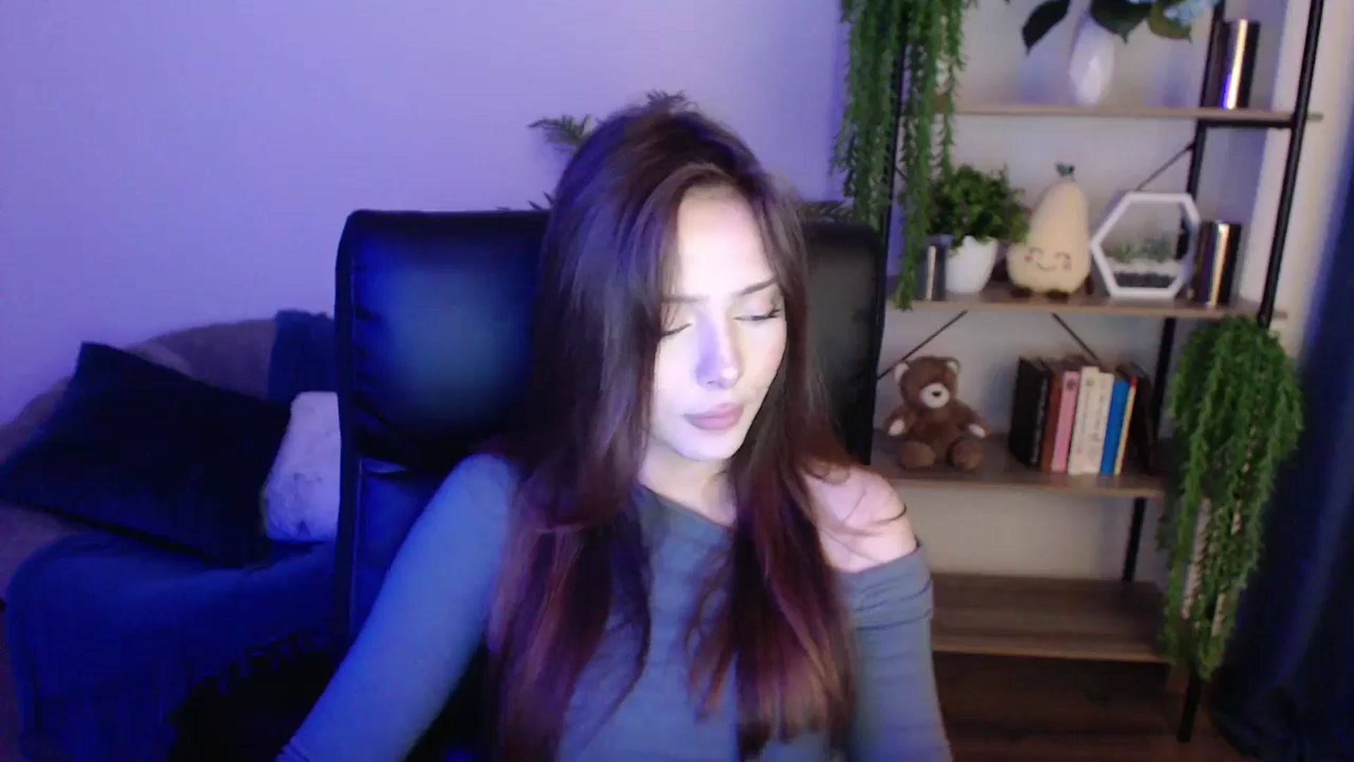 Gallery image thumbnail from KateManelli's myfreecams stream on, 01/29/2025, 09:48 image 14 of 20