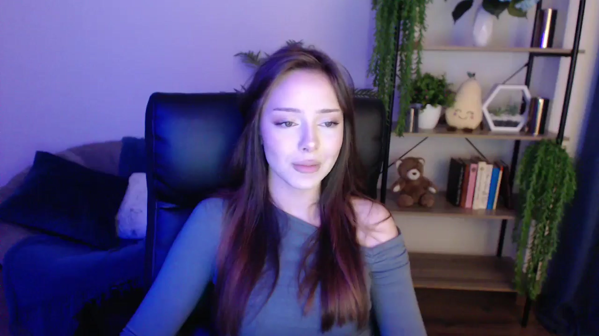 Gallery image thumbnail from KateManelli's myfreecams stream on, 01/29/2025, 09:48 image 13 of 20
