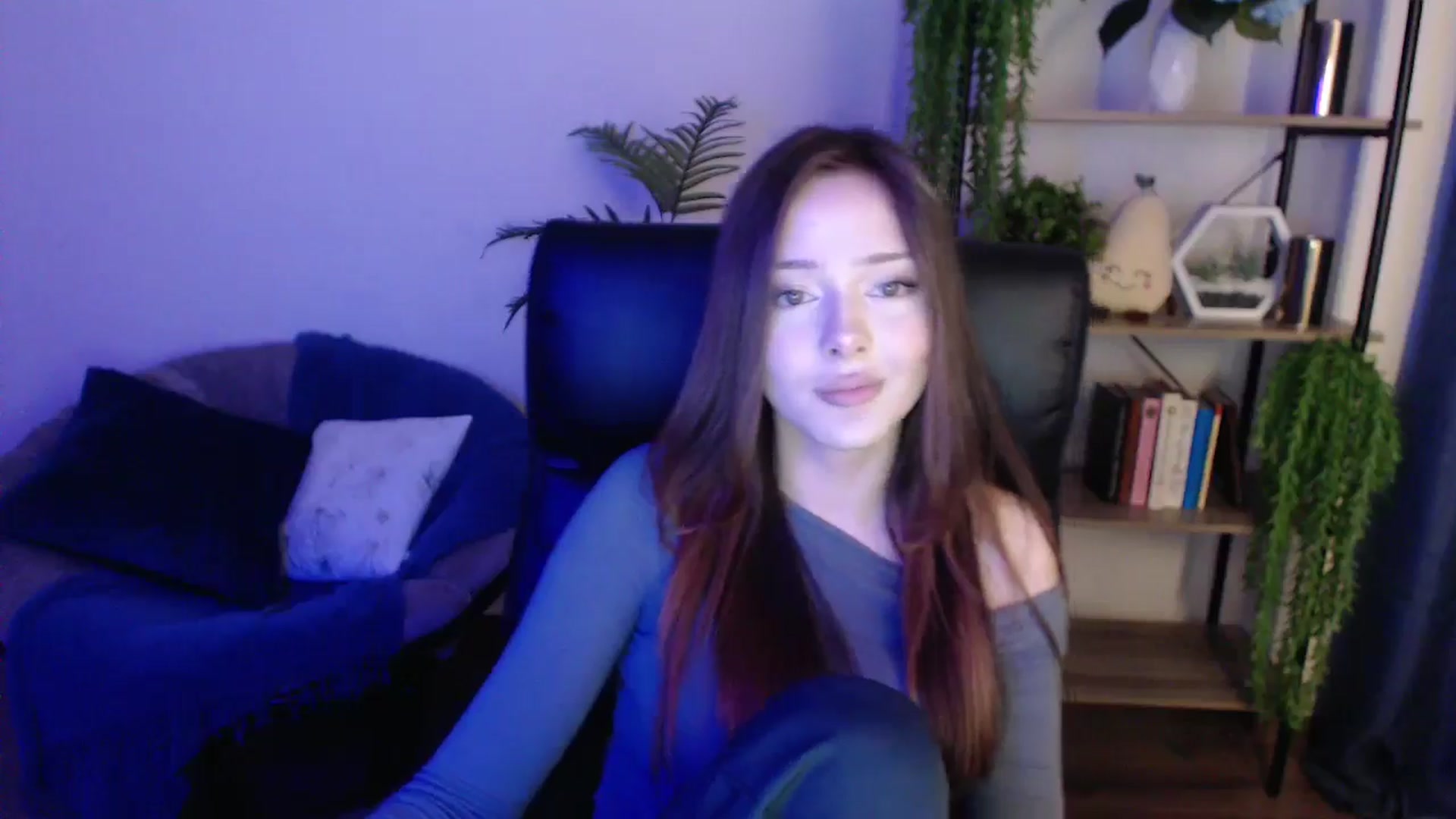 Gallery image thumbnail from KateManelli's myfreecams stream on, 01/29/2025, 10:55 image 12 of 20