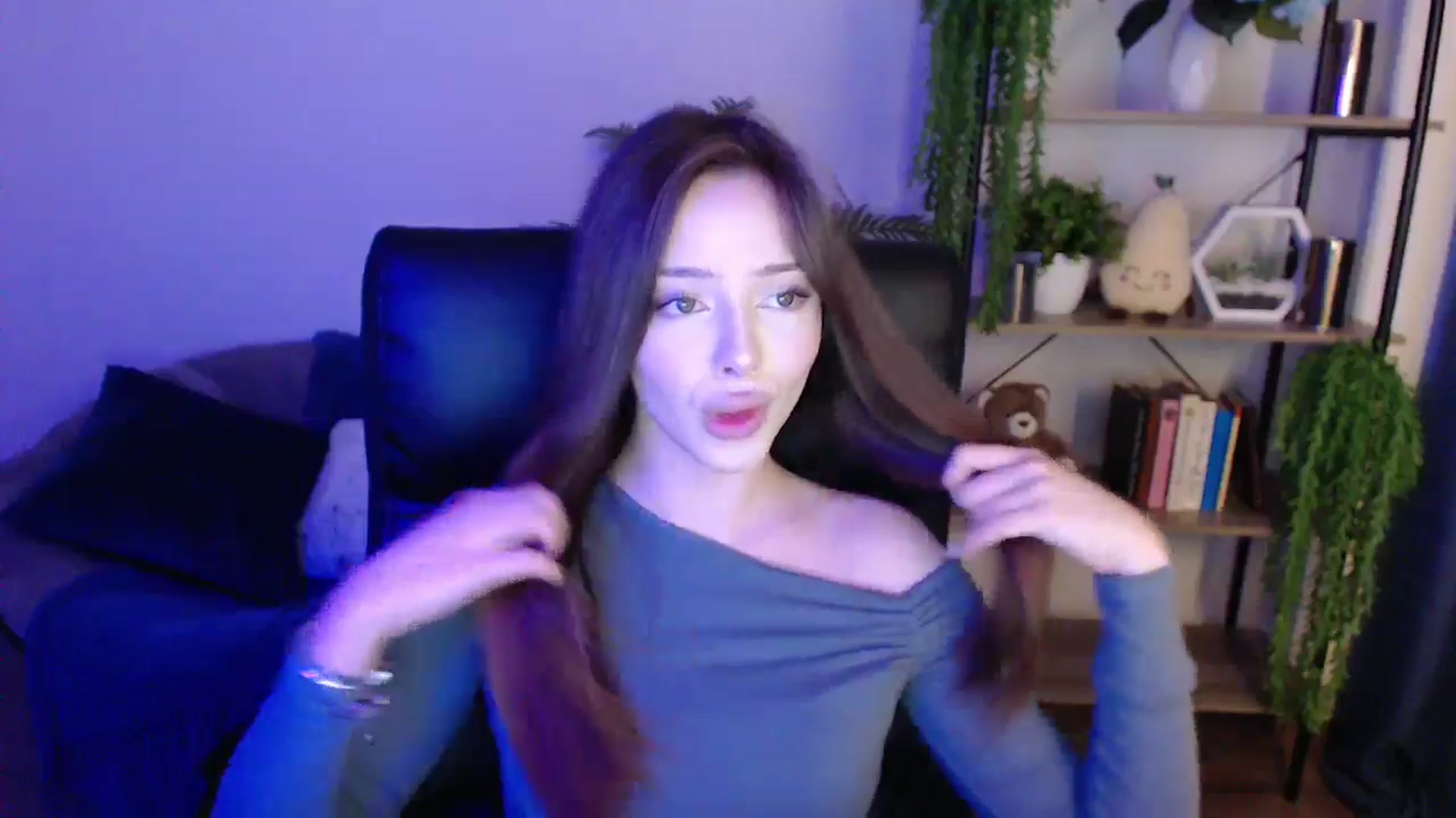 Gallery image thumbnail from KateManelli's myfreecams stream on, 01/29/2025, 10:55 image 19 of 20