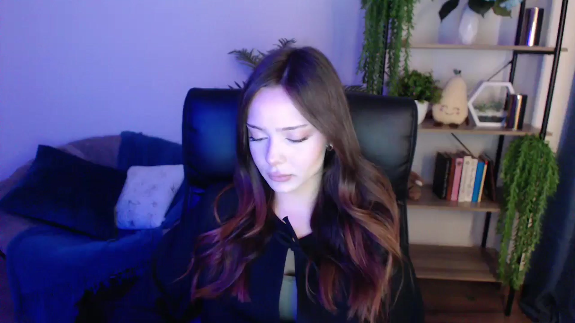 Gallery image thumbnail from KateManelli's myfreecams stream on, 01/31/2025, 09:16 image 19 of 20