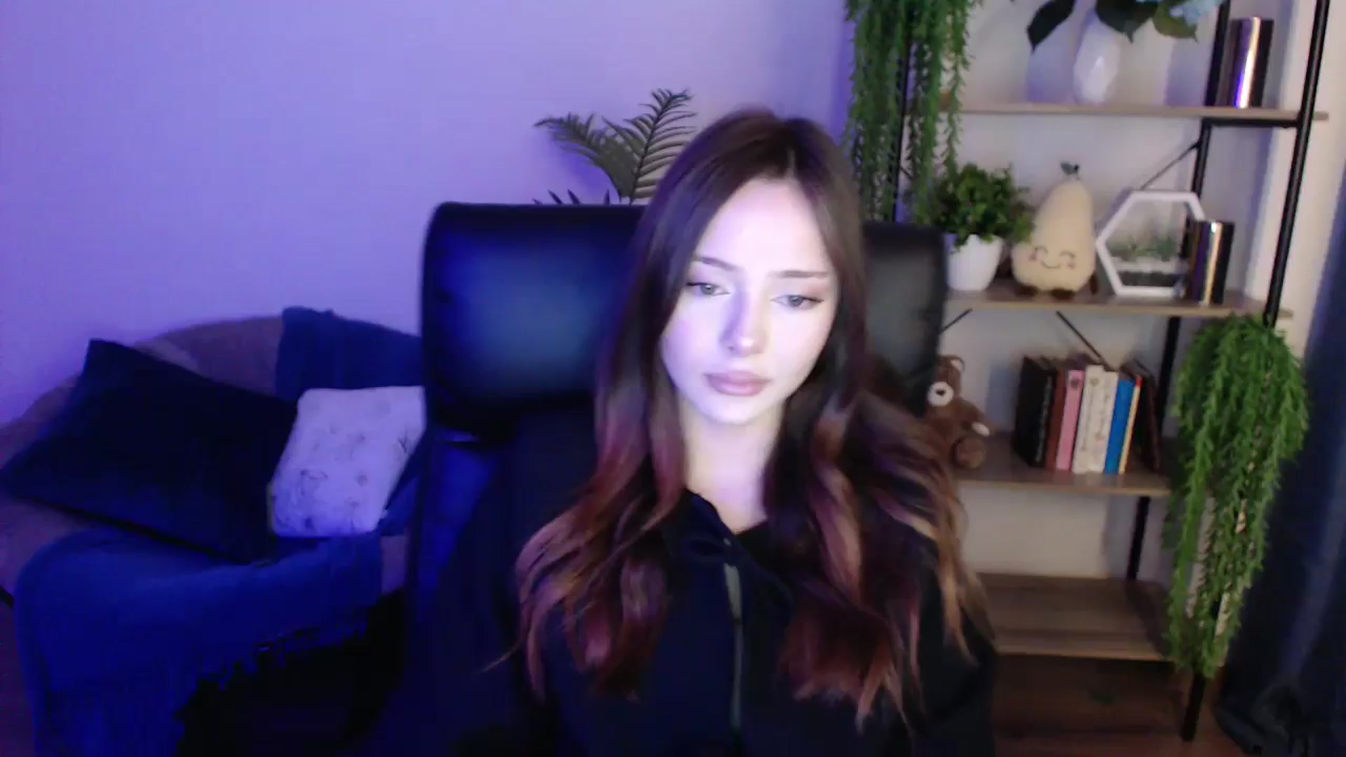 Gallery image thumbnail from KateManelli's myfreecams stream on, 01/31/2025, 09:16 image 11 of 20