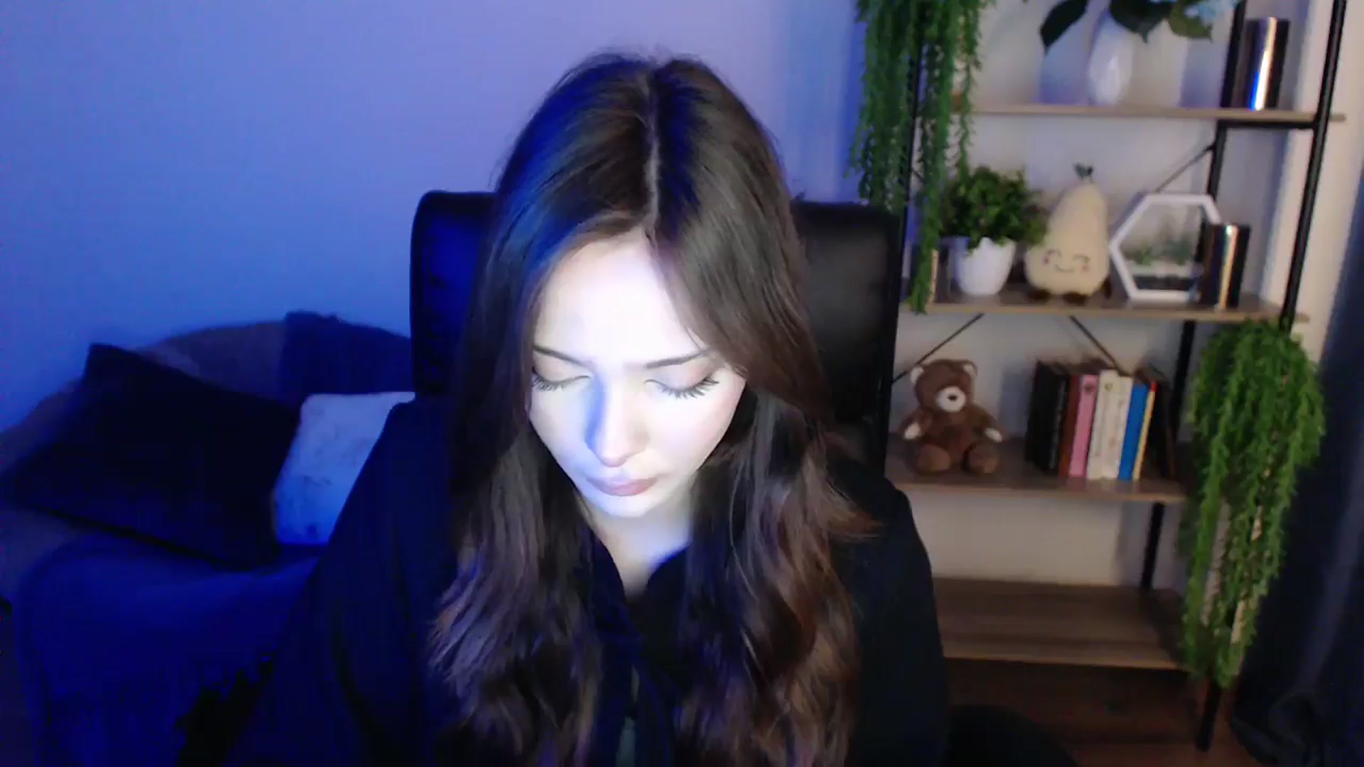 Gallery image thumbnail from KateManelli's myfreecams stream on, 01/31/2025, 09:56 image 17 of 20