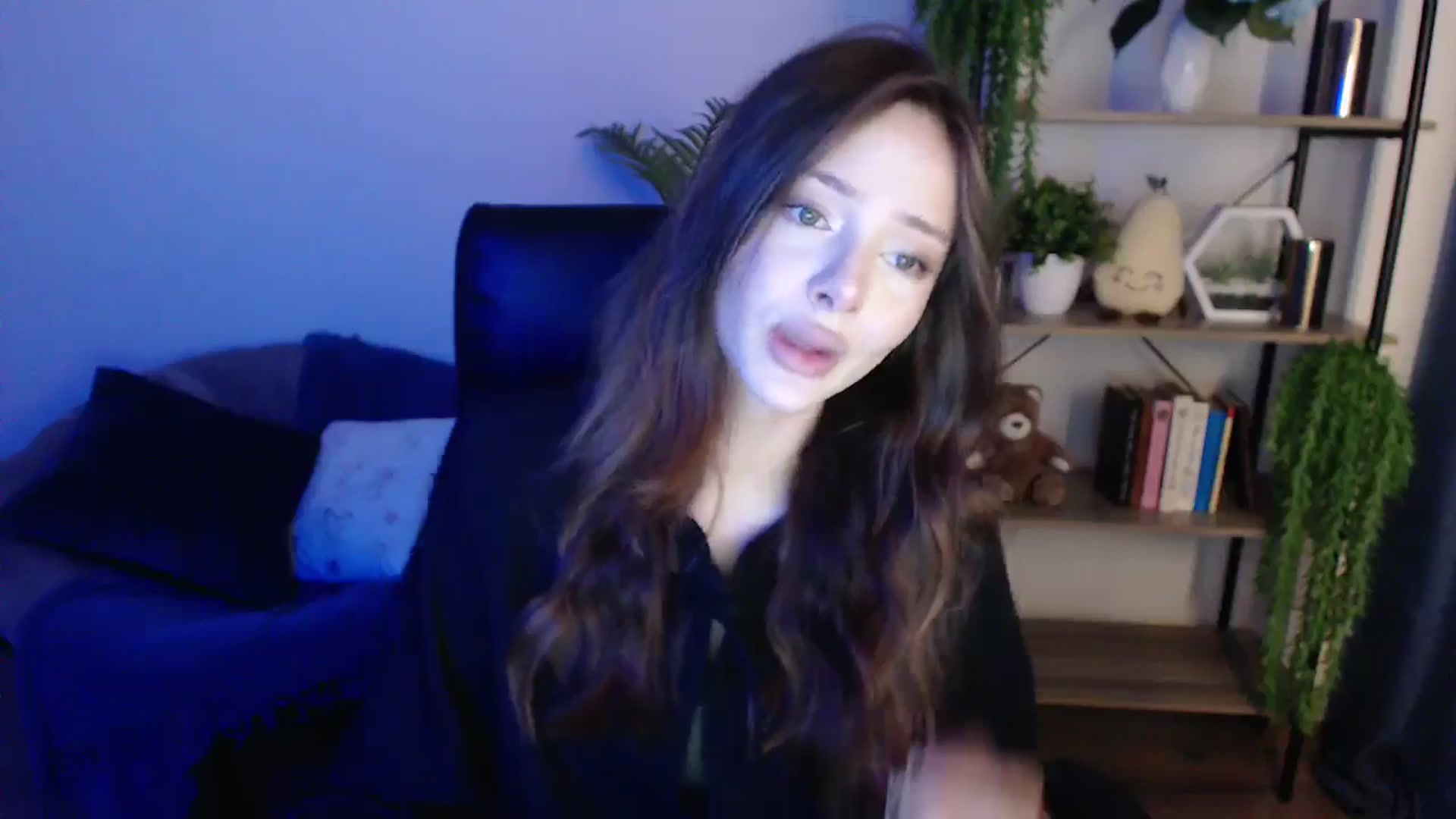 Gallery image thumbnail from KateManelli's myfreecams stream on, 01/31/2025, 09:56 image 8 of 20