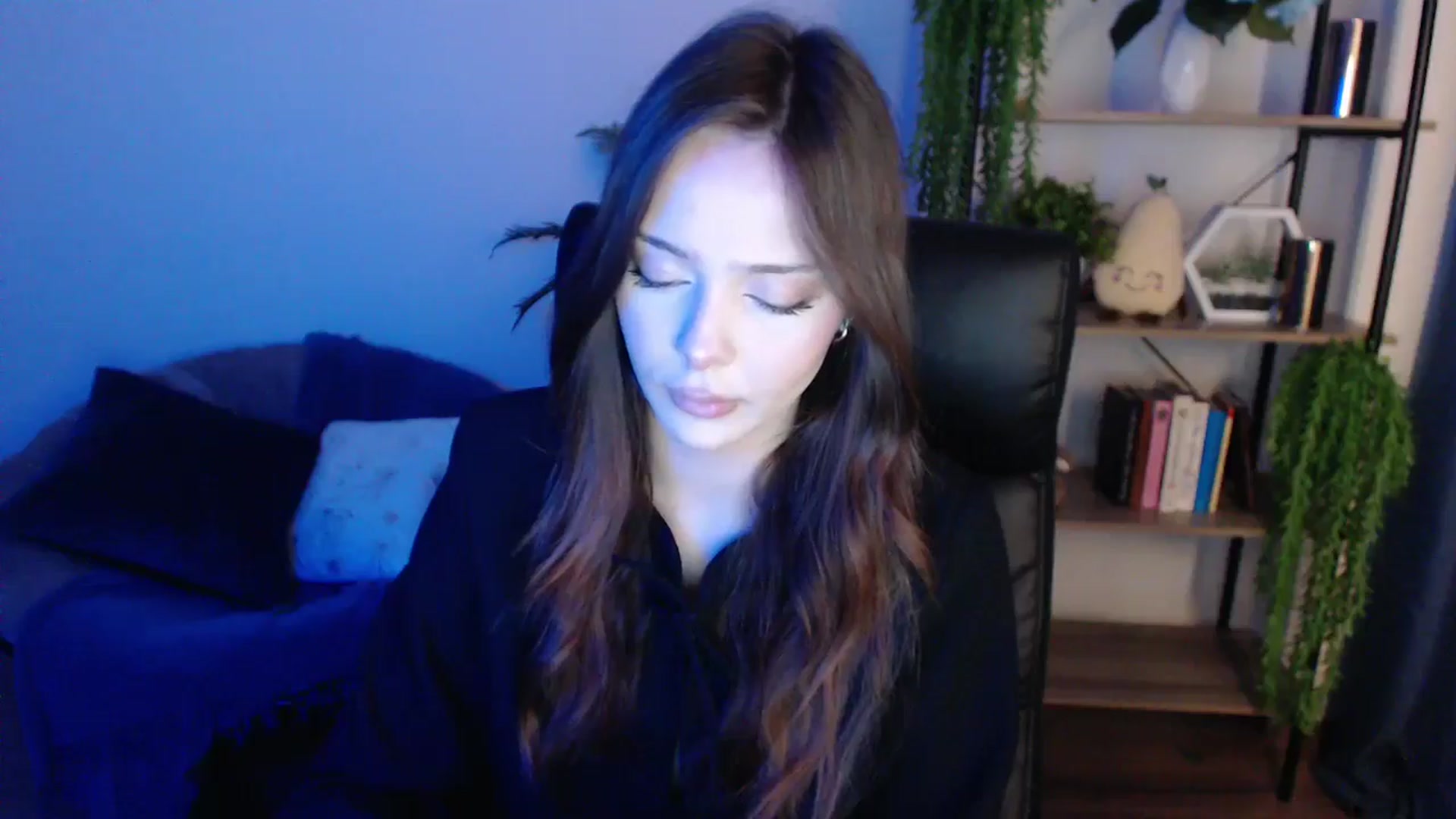 Gallery image thumbnail from KateManelli's myfreecams stream on, 01/31/2025, 09:56 image 19 of 20
