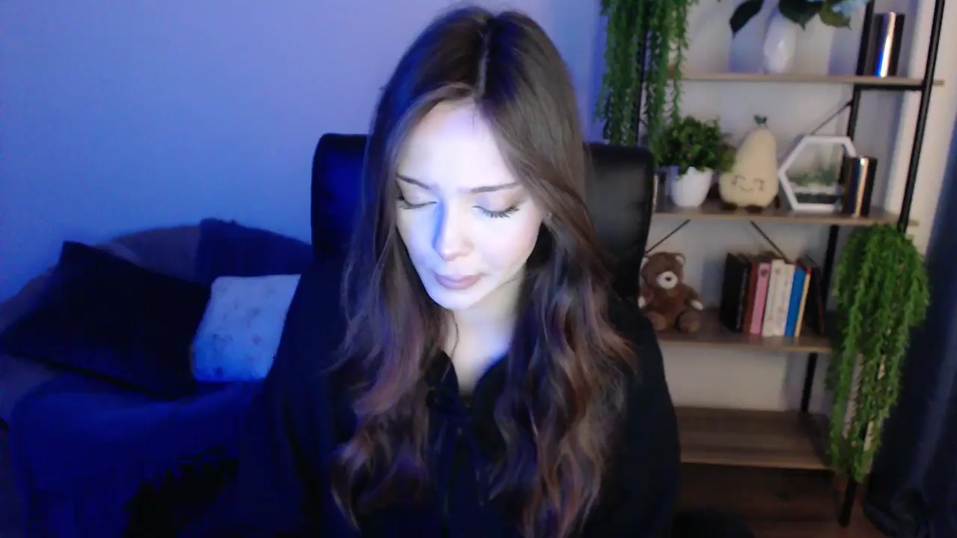 Gallery image thumbnail from KateManelli's myfreecams stream on, 01/31/2025, 09:56 image 7 of 20