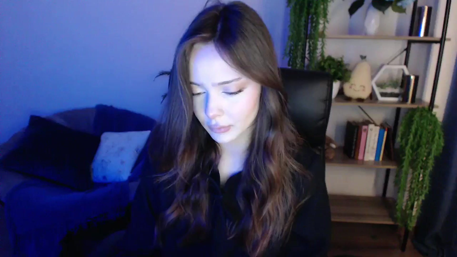 Gallery image thumbnail from KateManelli's myfreecams stream on, 01/31/2025, 09:56 image 12 of 20