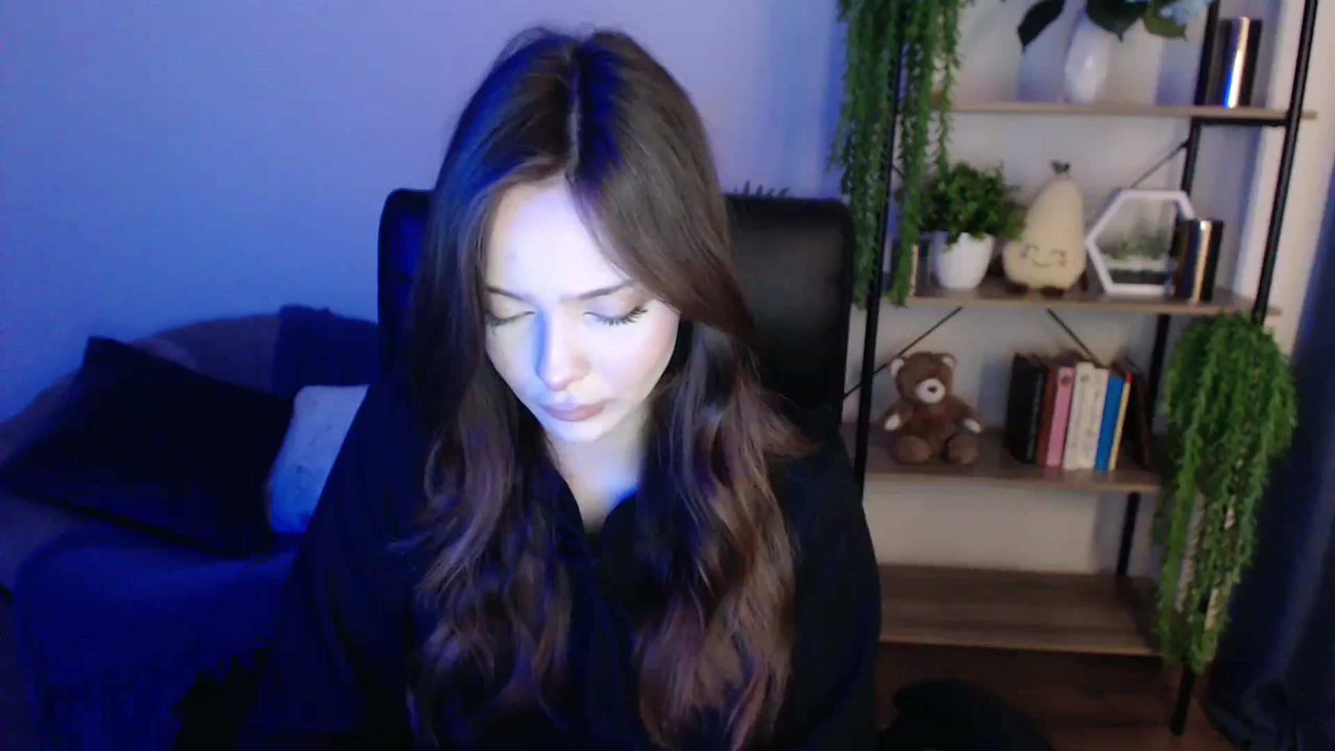 Gallery image thumbnail from KateManelli's myfreecams stream on, 01/31/2025, 09:56 image 16 of 20