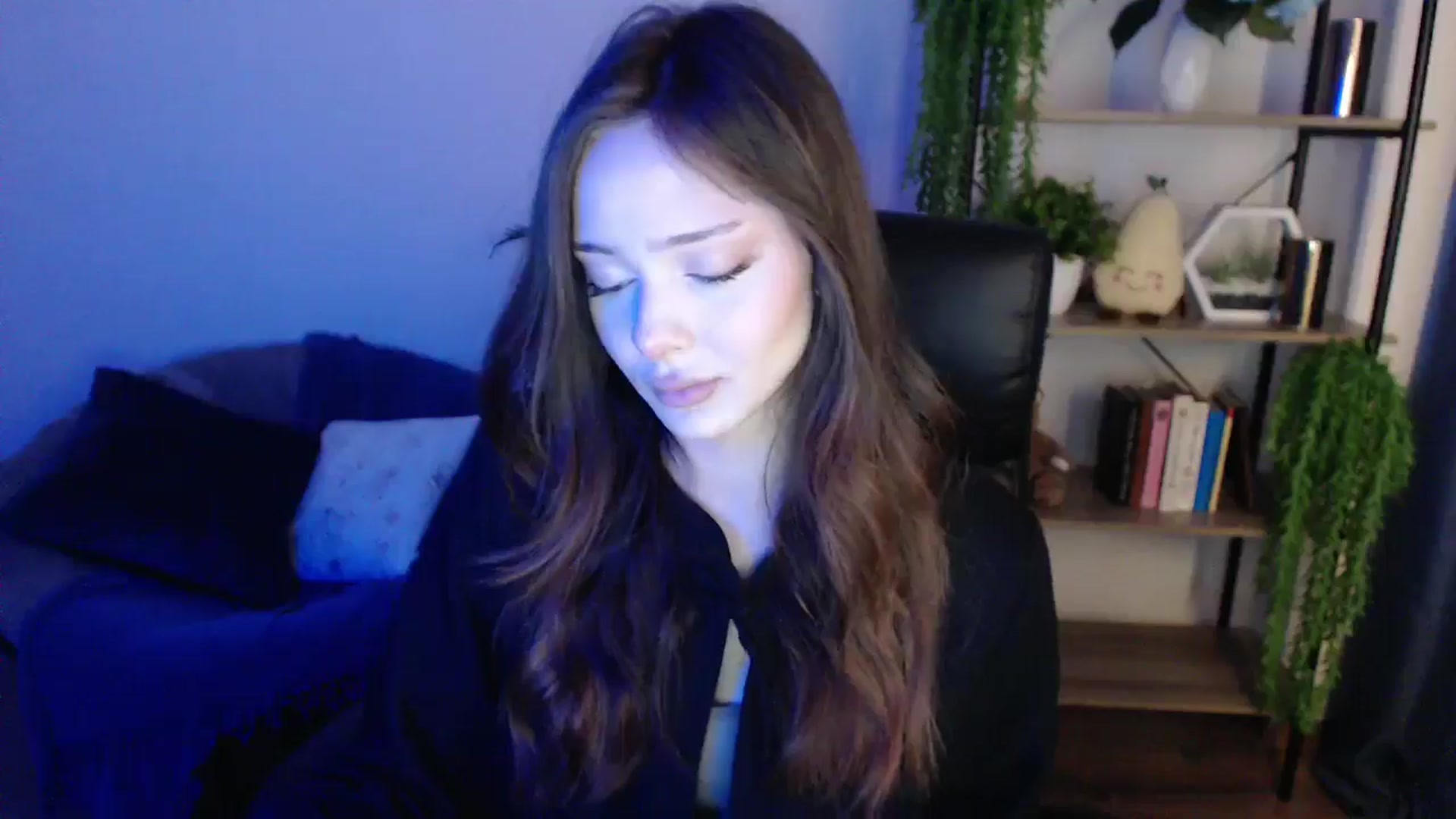 Gallery image thumbnail from KateManelli's myfreecams stream on, 01/31/2025, 10:33 image 2 of 20