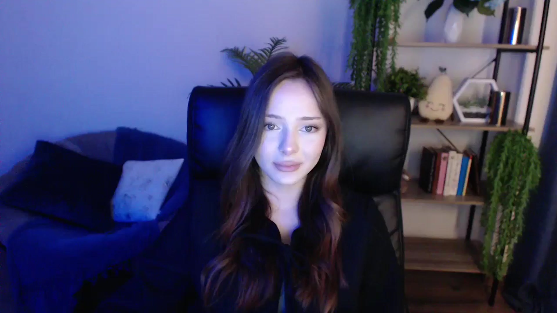 Gallery image thumbnail from KateManelli's myfreecams stream on, 01/31/2025, 11:29 image 6 of 20