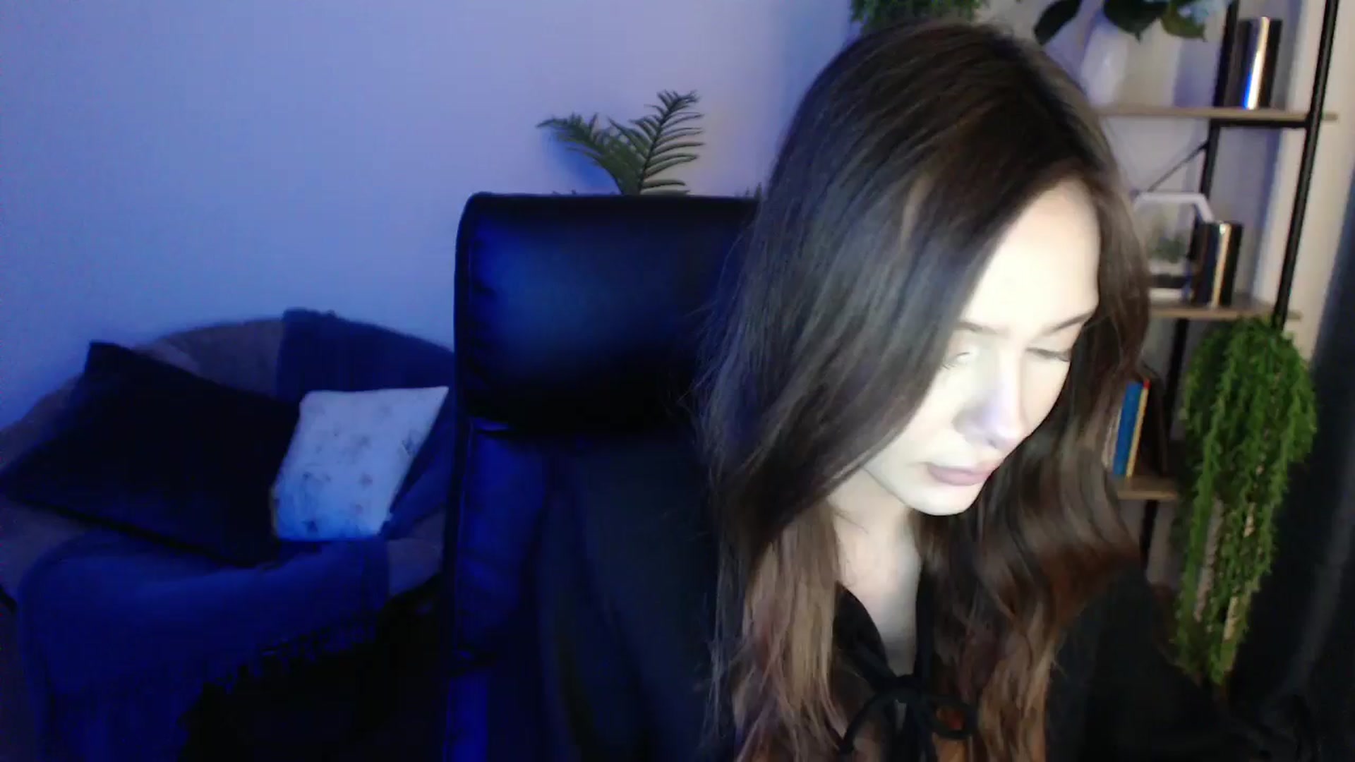Gallery image thumbnail from KateManelli's myfreecams stream on, 01/31/2025, 11:29 image 11 of 20