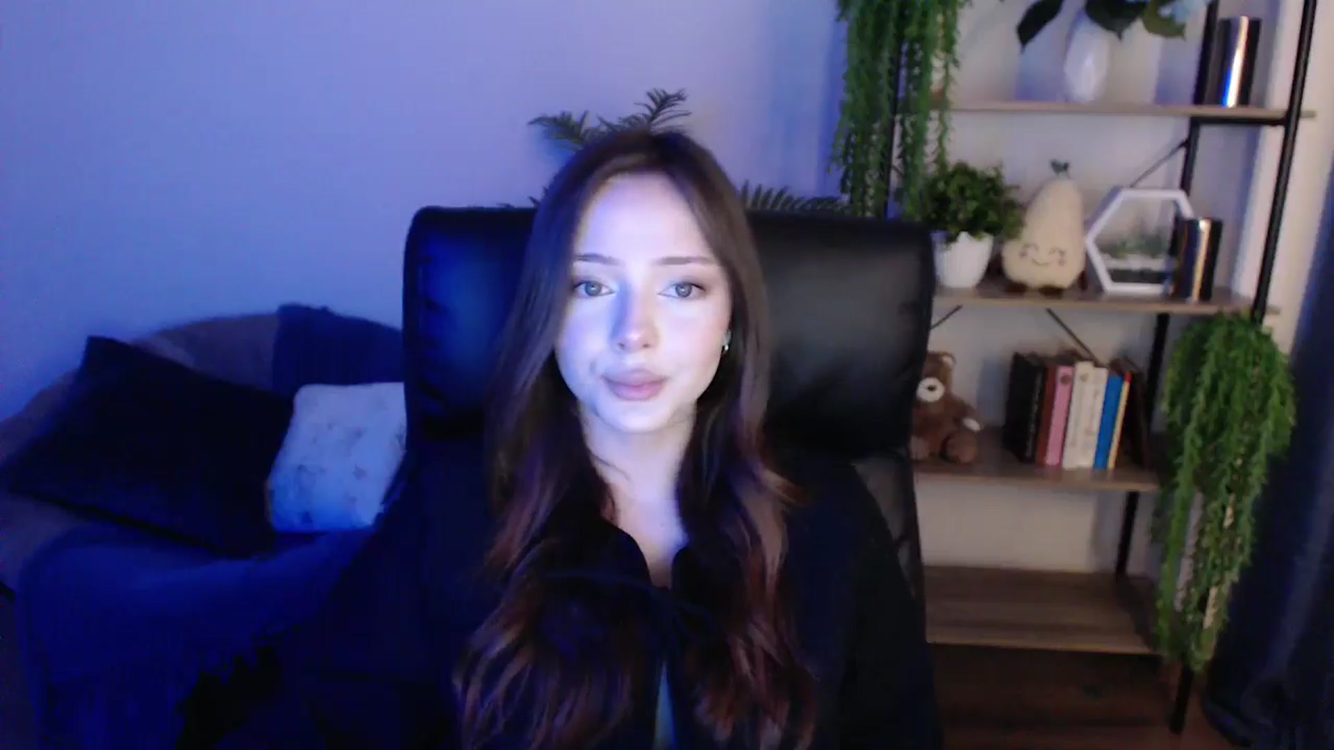 Gallery image thumbnail from KateManelli's myfreecams stream on, 01/31/2025, 11:29 image 4 of 20