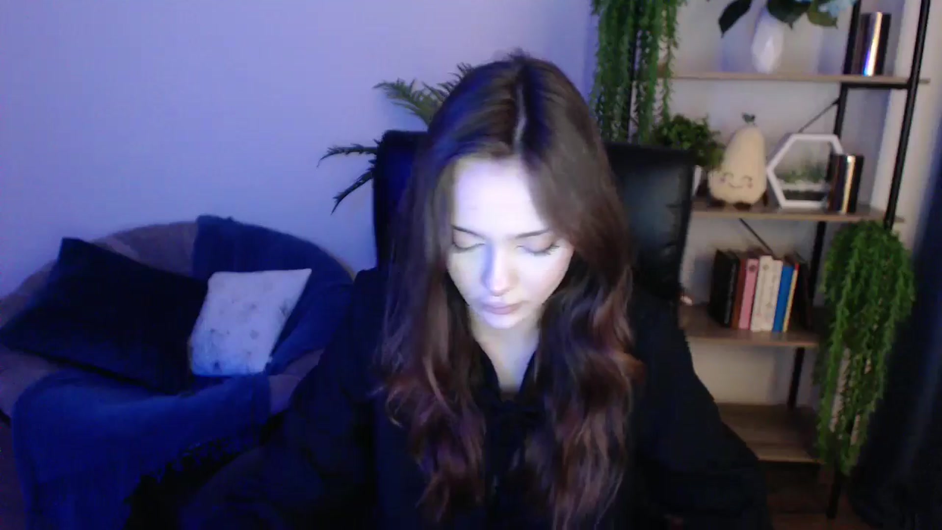 Gallery image thumbnail from KateManelli's myfreecams stream on, 01/31/2025, 13:15 image 16 of 20