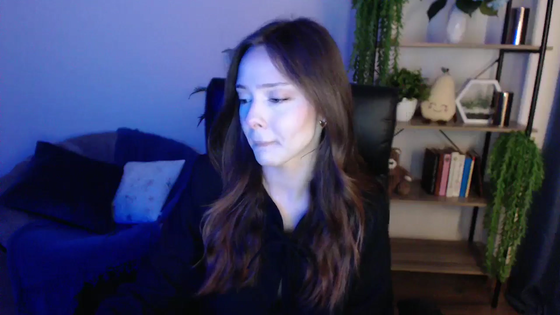 Gallery image thumbnail from KateManelli's myfreecams stream on, 01/31/2025, 13:15 image 6 of 20