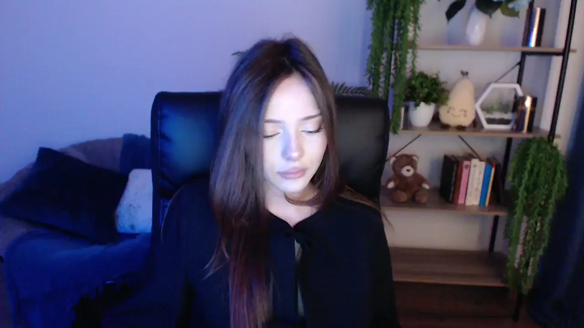 Gallery image thumbnail from KateManelli's myfreecams stream on, 02/01/2025, 09:37 image 9 of 20
