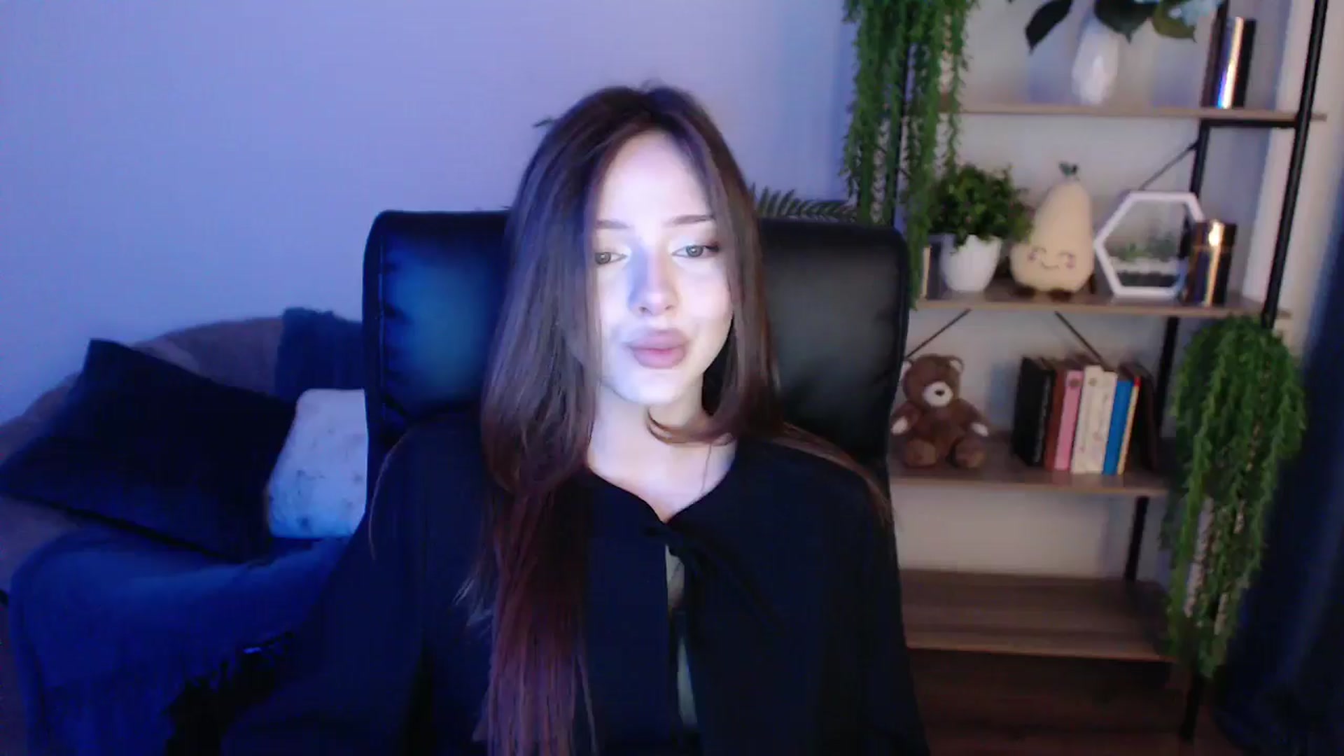 Gallery image thumbnail from KateManelli's myfreecams stream on, 02/01/2025, 09:37 image 8 of 20