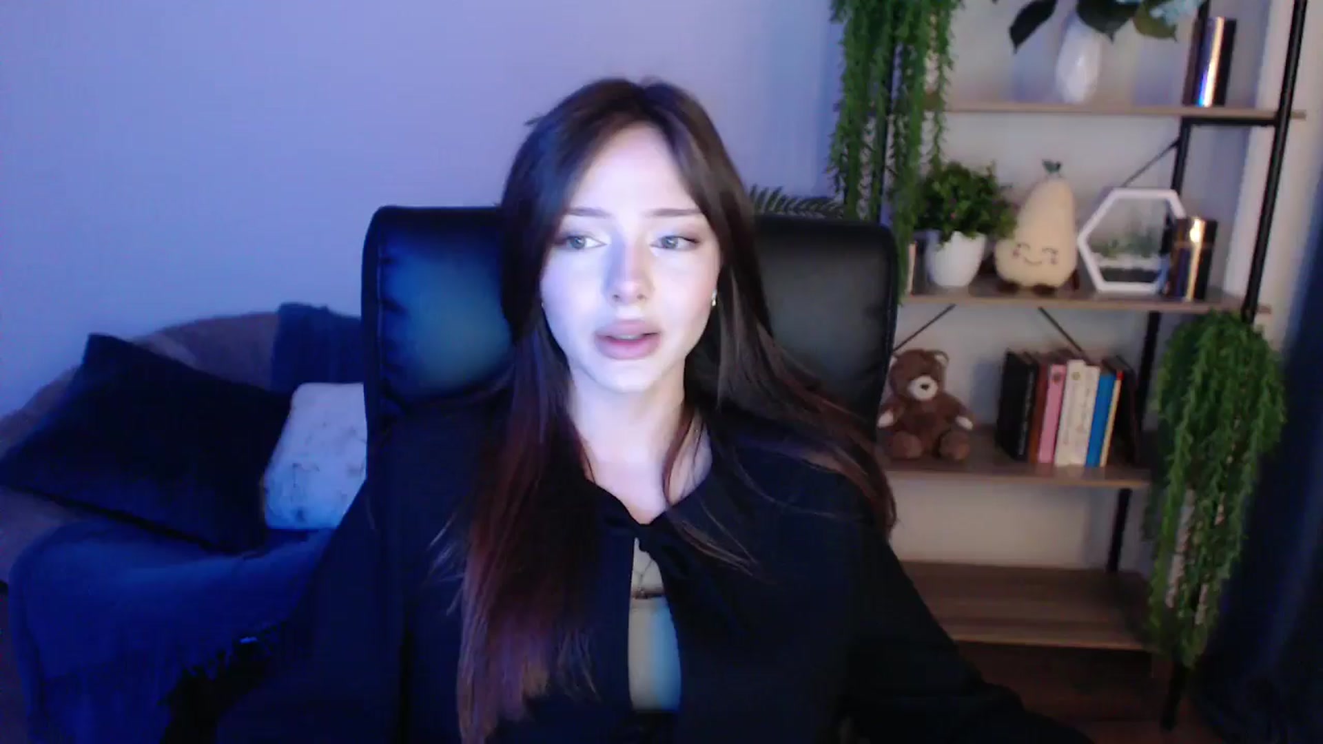 Gallery image thumbnail from KateManelli's myfreecams stream on, 02/01/2025, 09:37 image 1 of 20