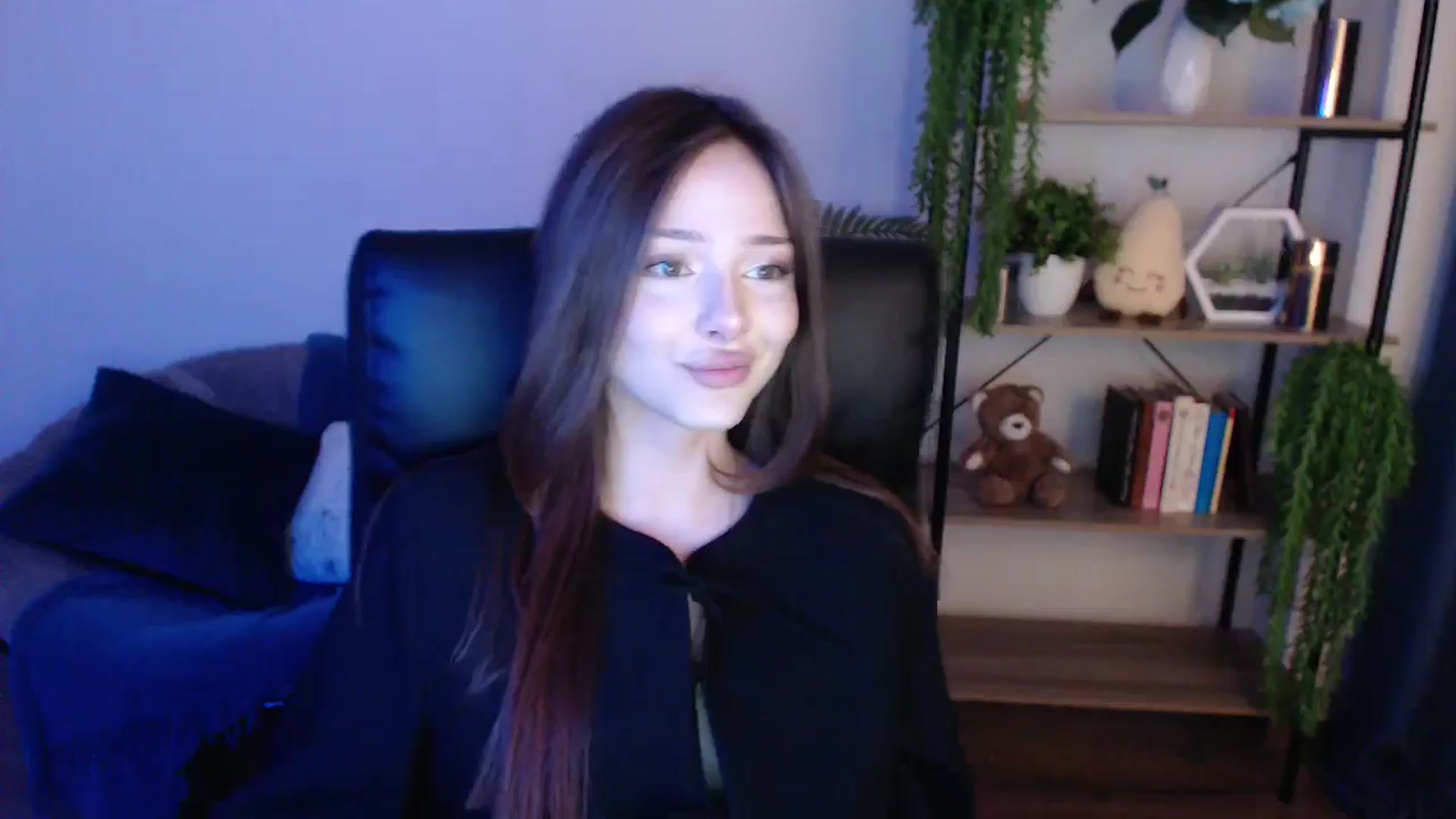 Gallery image thumbnail from KateManelli's myfreecams stream on, 02/01/2025, 09:37 image 4 of 20