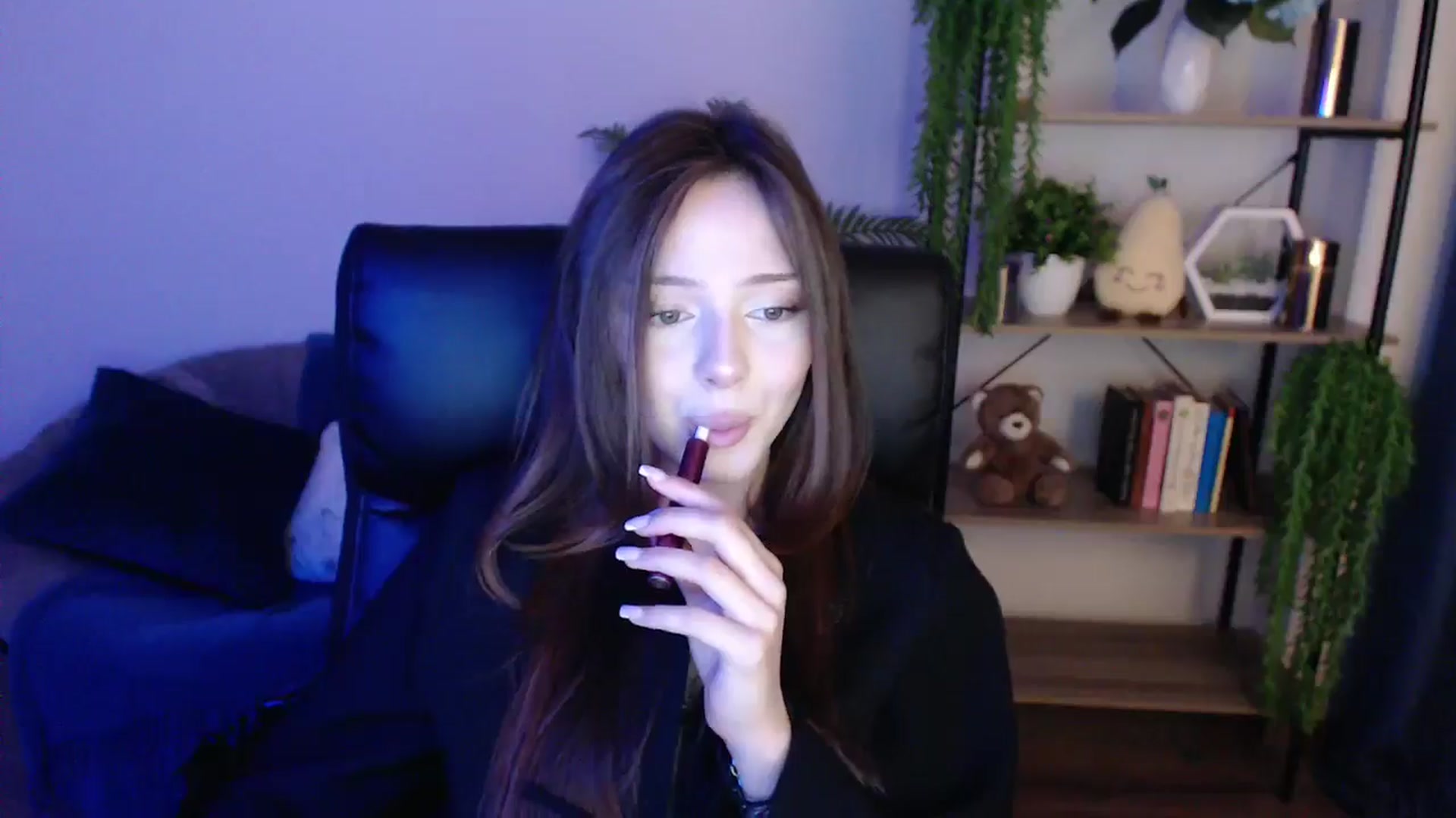 Gallery image thumbnail from KateManelli's myfreecams stream on, 02/01/2025, 09:50 image 9 of 20