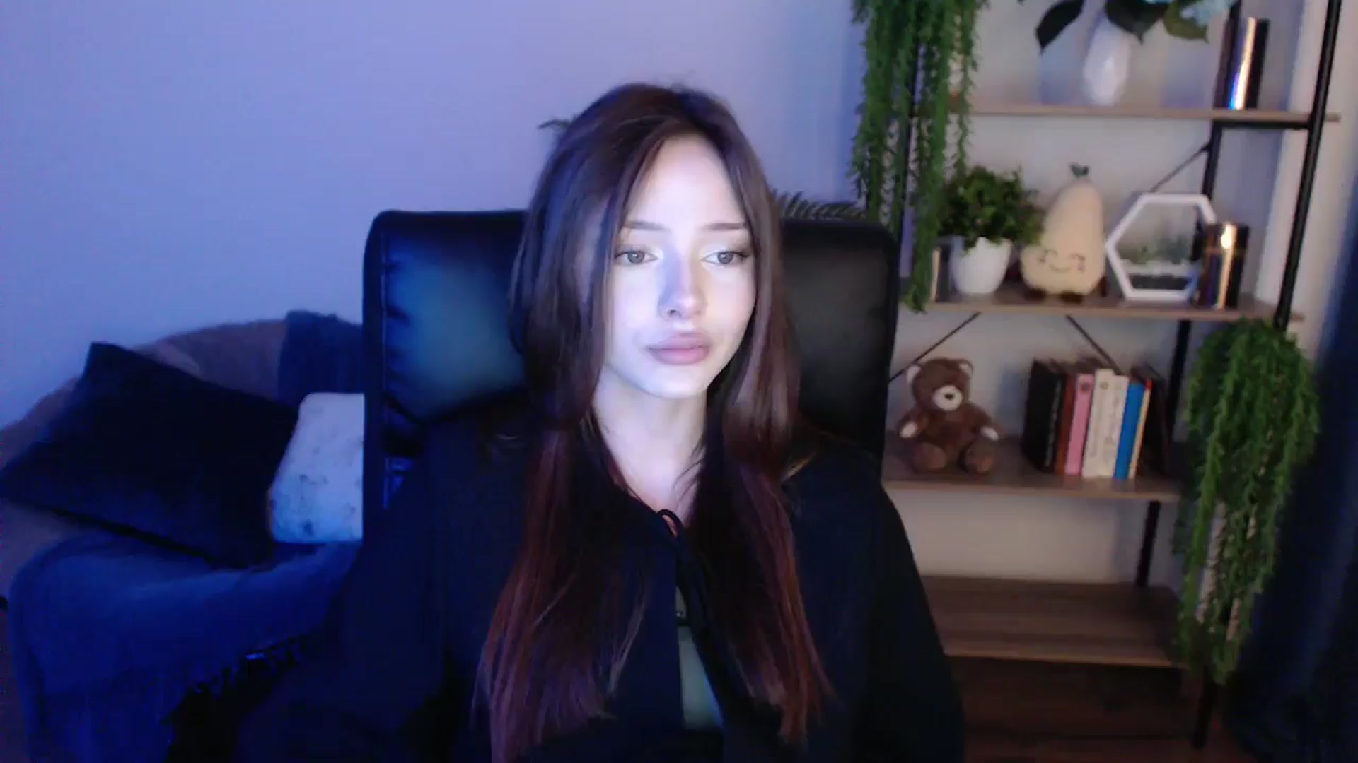 Gallery image thumbnail from KateManelli's myfreecams stream on, 02/01/2025, 09:50 image 7 of 20