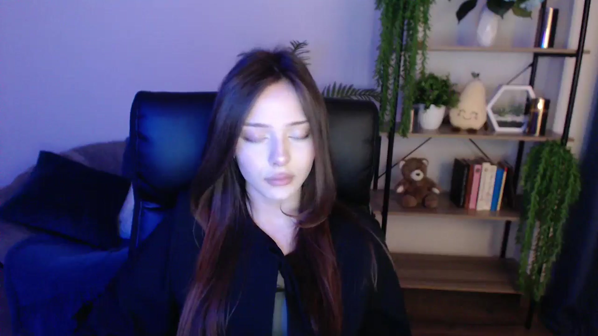 Gallery image thumbnail from KateManelli's myfreecams stream on, 02/01/2025, 09:50 image 20 of 20