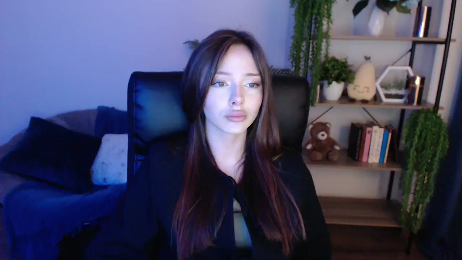 Gallery image thumbnail from KateManelli's myfreecams stream on, 02/01/2025, 09:50 image 5 of 20