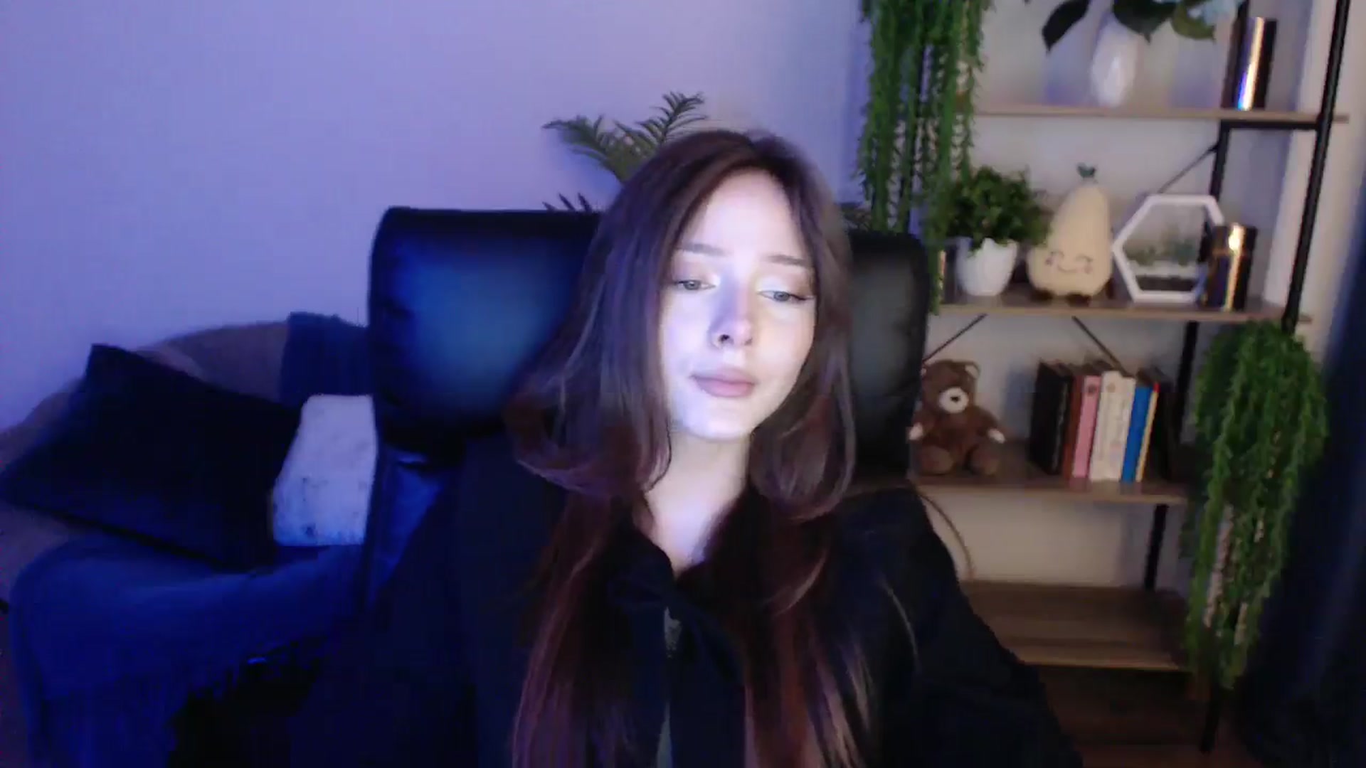 Gallery image thumbnail from KateManelli's myfreecams stream on, 02/01/2025, 10:53 image 11 of 20